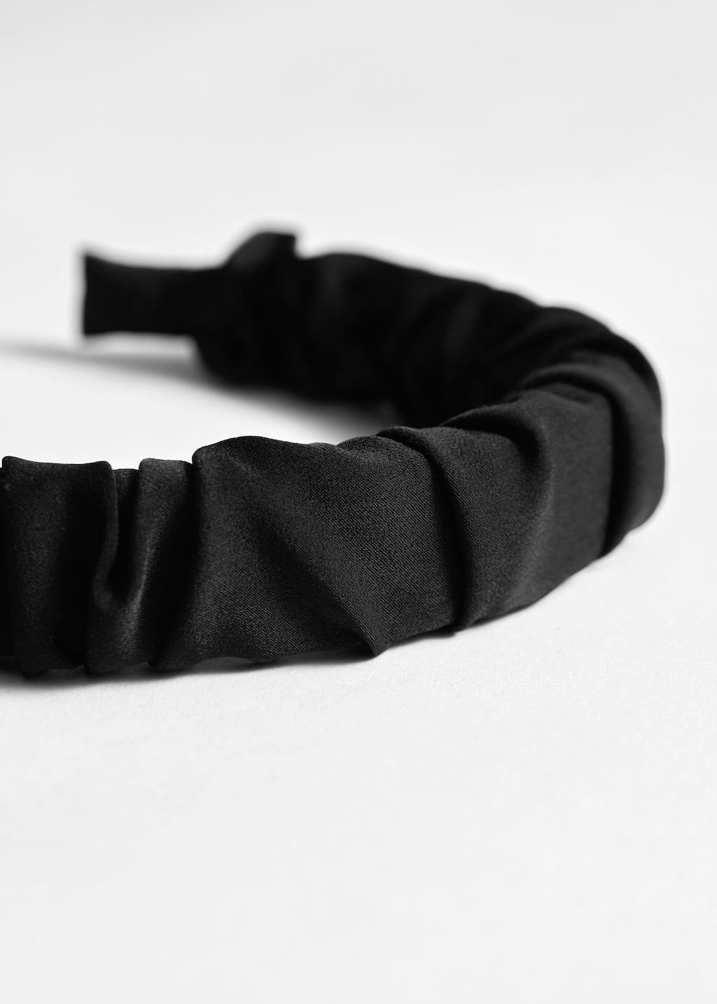 Image of Diadem med drapering