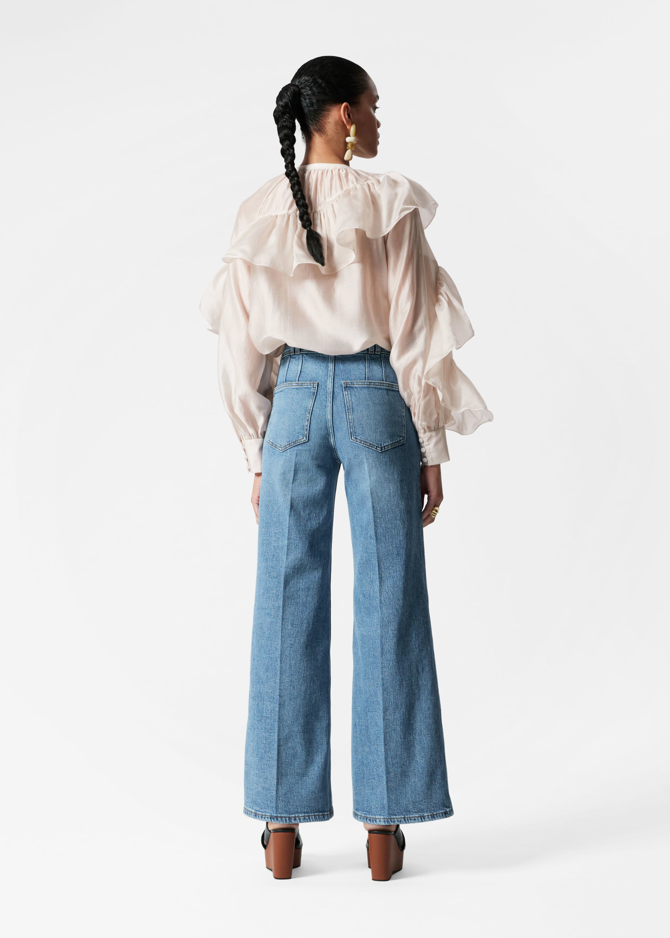 Visualizza immagine più grande: Blusa con volant asimmetrici - Crema - DONNA | H&M IT 5