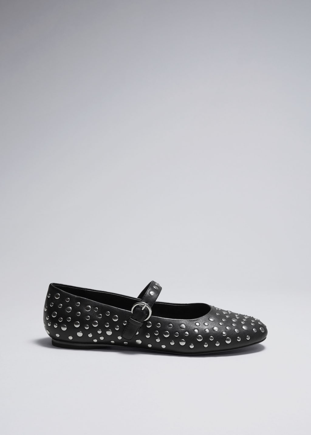 Image of Ballerines en cuir clouté