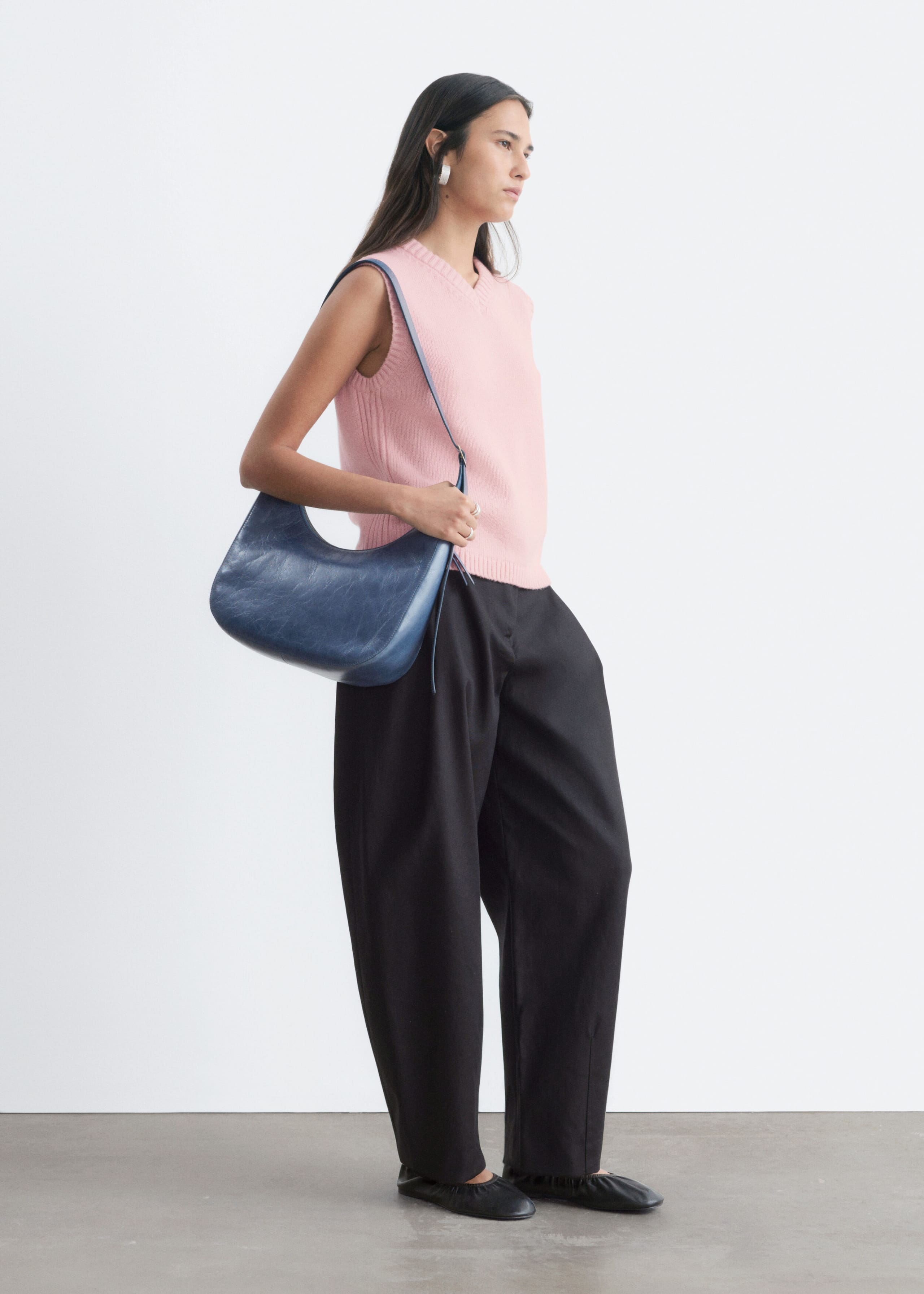 Wool-Cotton Knitted Vest - Black - Lookbook