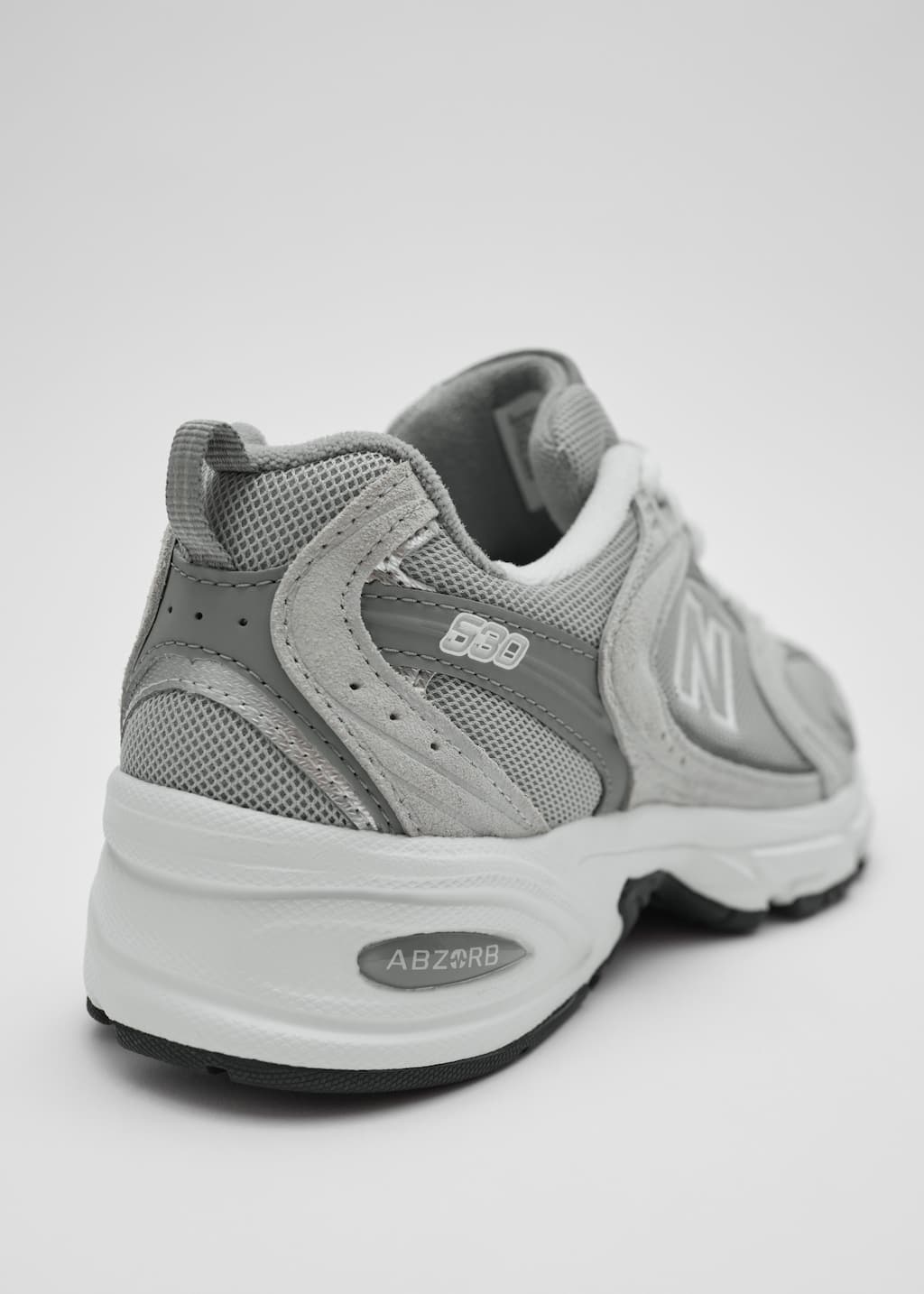 Zapatillas deportivas New Balance 530 - {{variantName}} - Detalle descriptivo