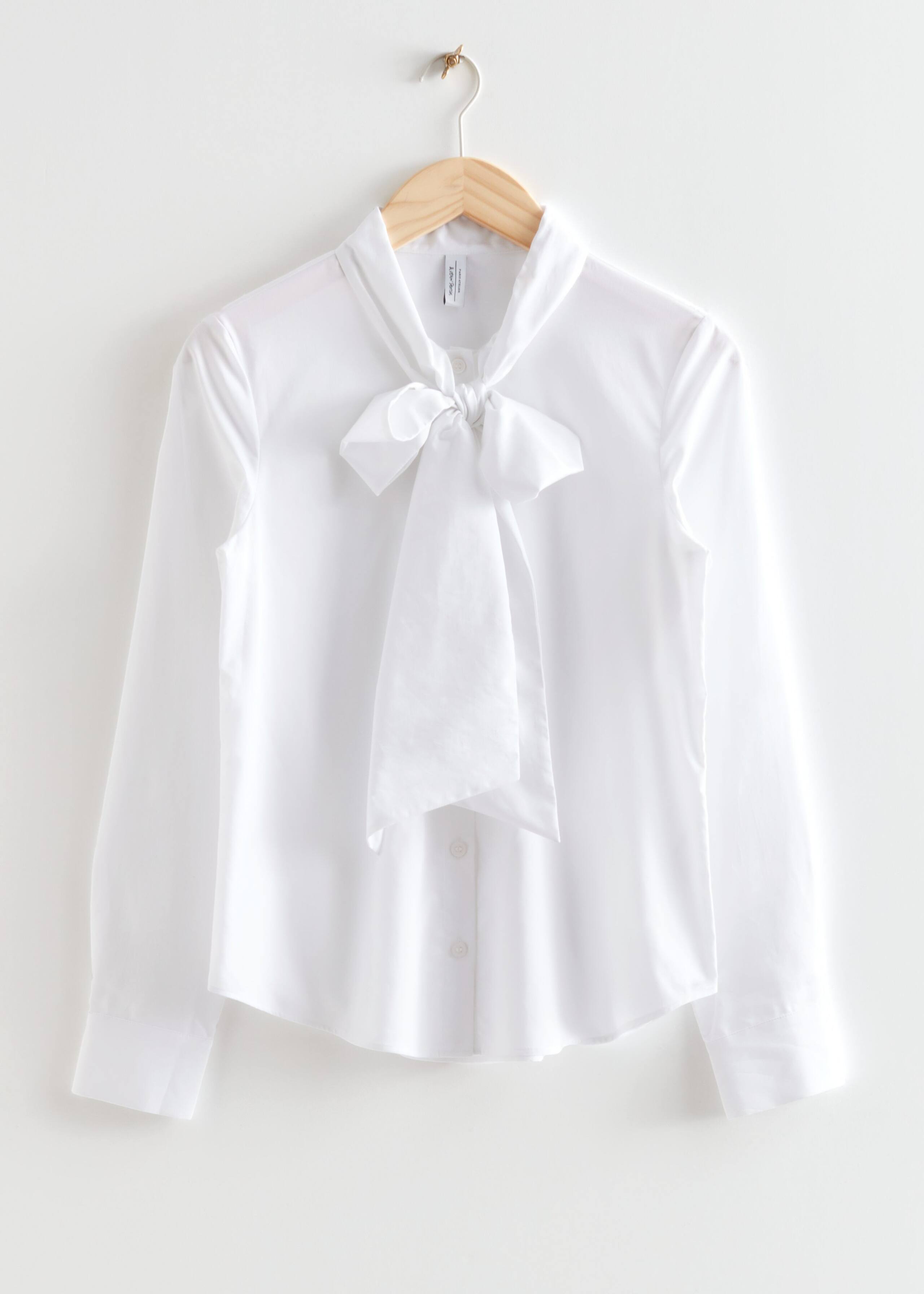 Lavallire-NeckBowBlouse - White - Natura morta
