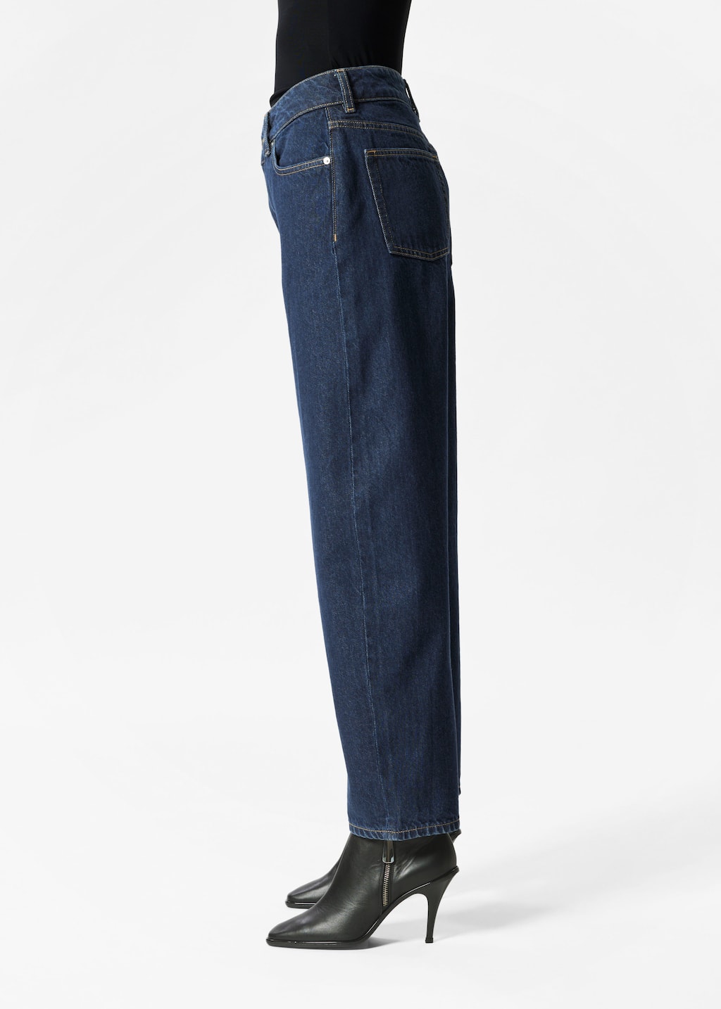 Image of Tapered Jeans