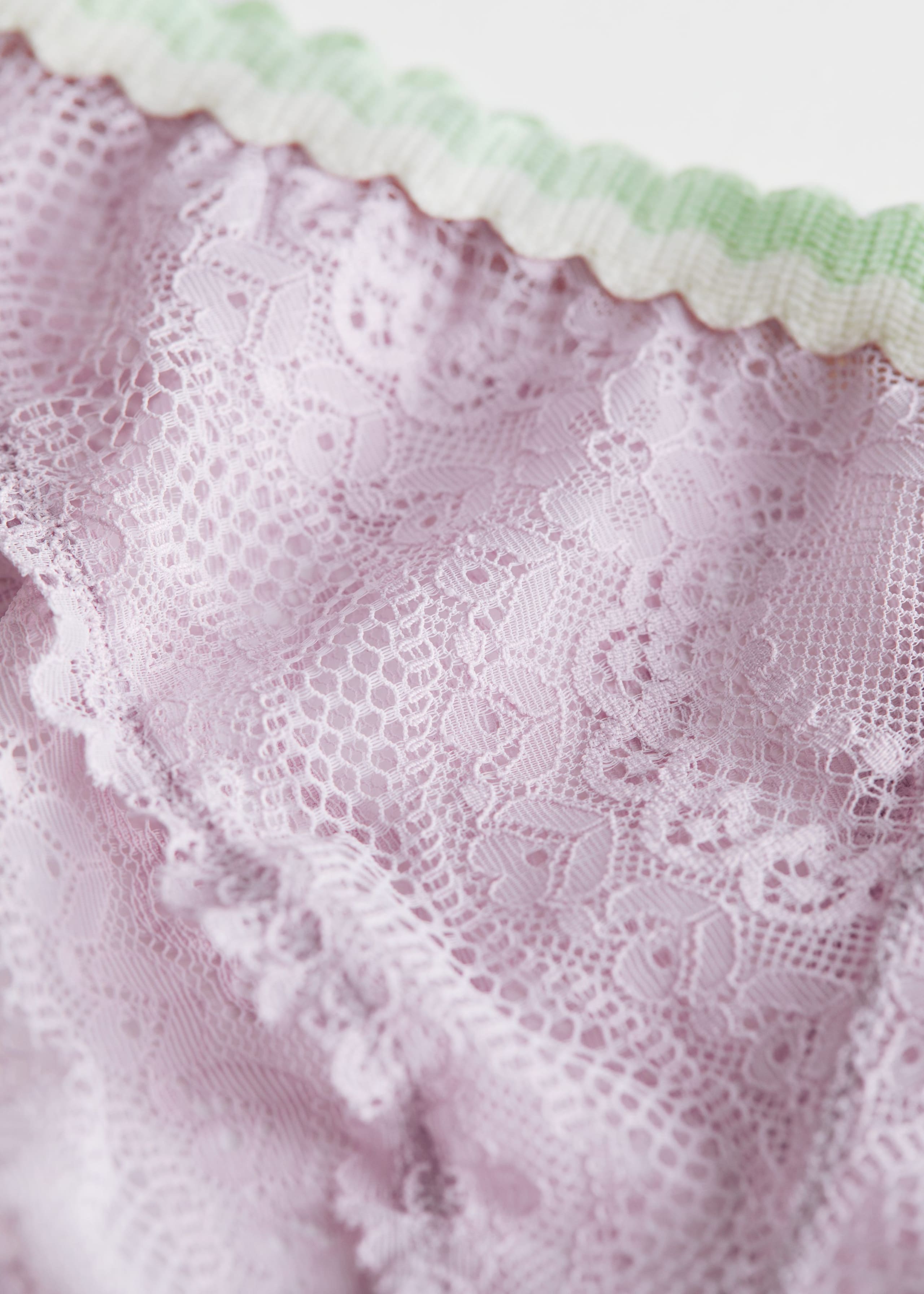 Floral Lace Mini Briefs - {{variantName}} - Descrizione dettagliata