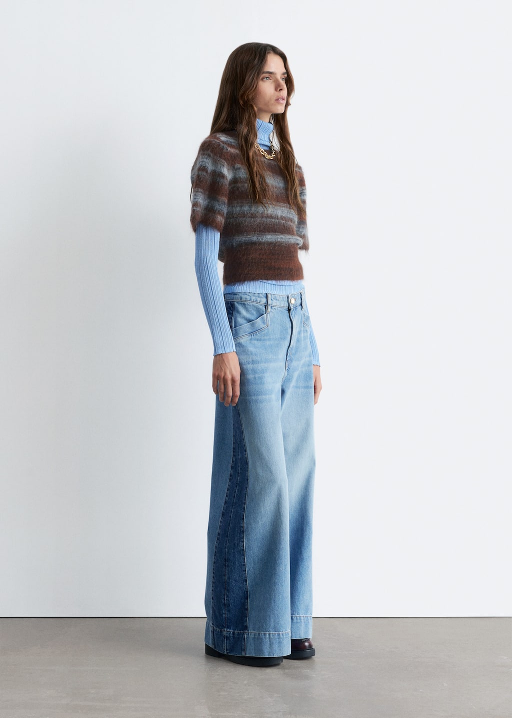 Long Wide-Leg Jeans - Medium blue - Lookbook