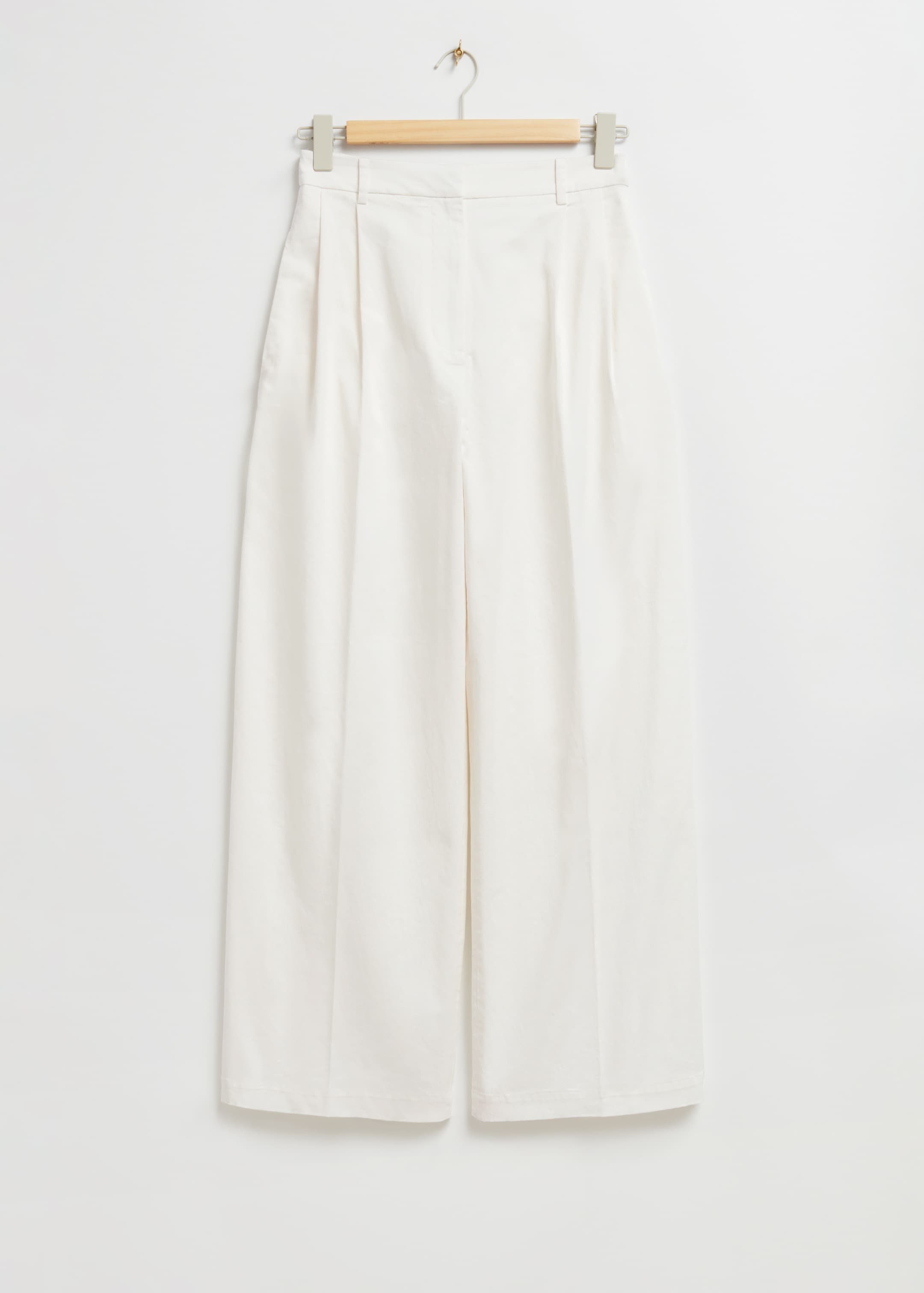 View larger image: Tailored Straight-Leg Trousers - Ivory - Ladies | H&M GB 1