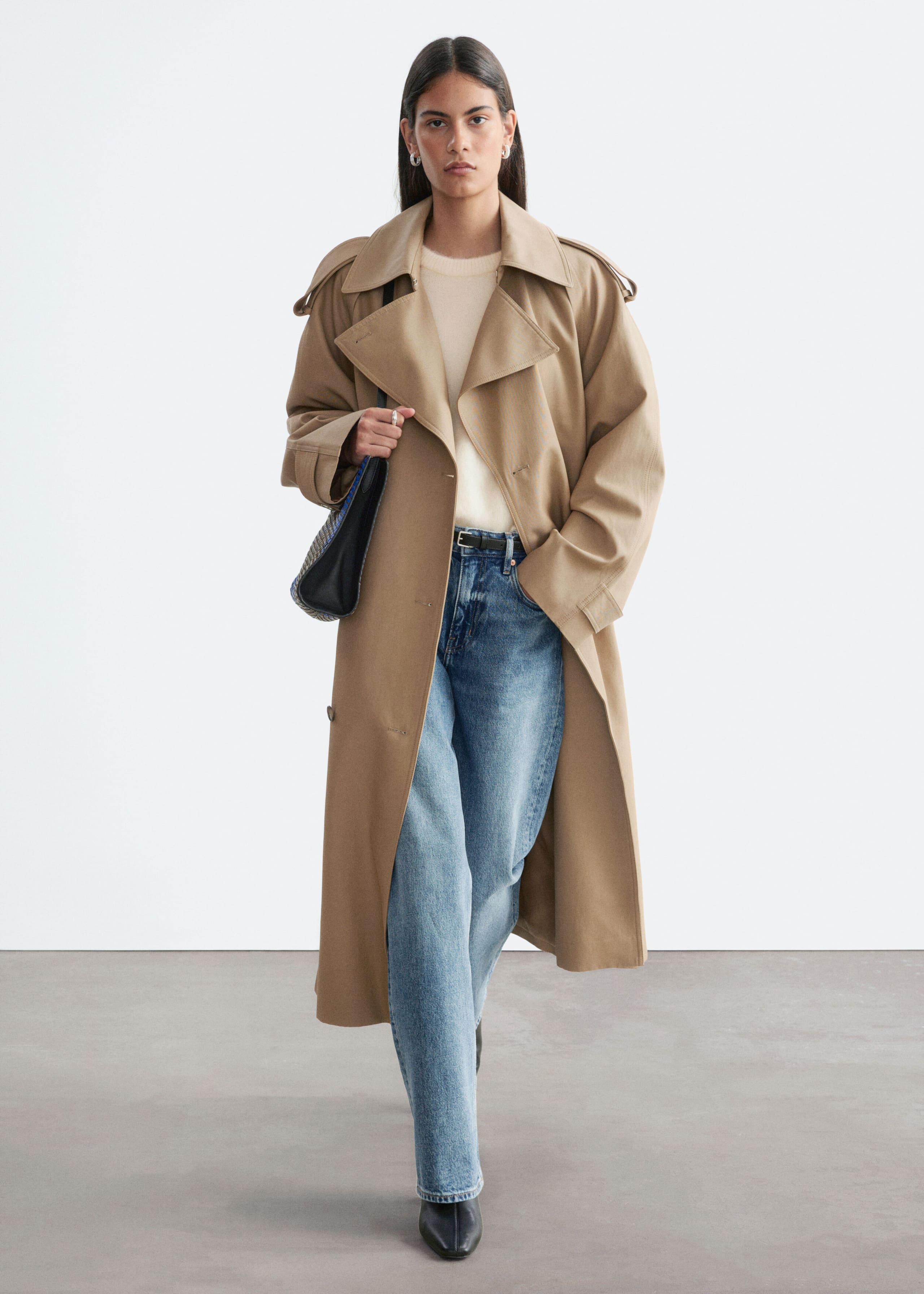 Relaxed Trench Coat - Beige - Lookbook