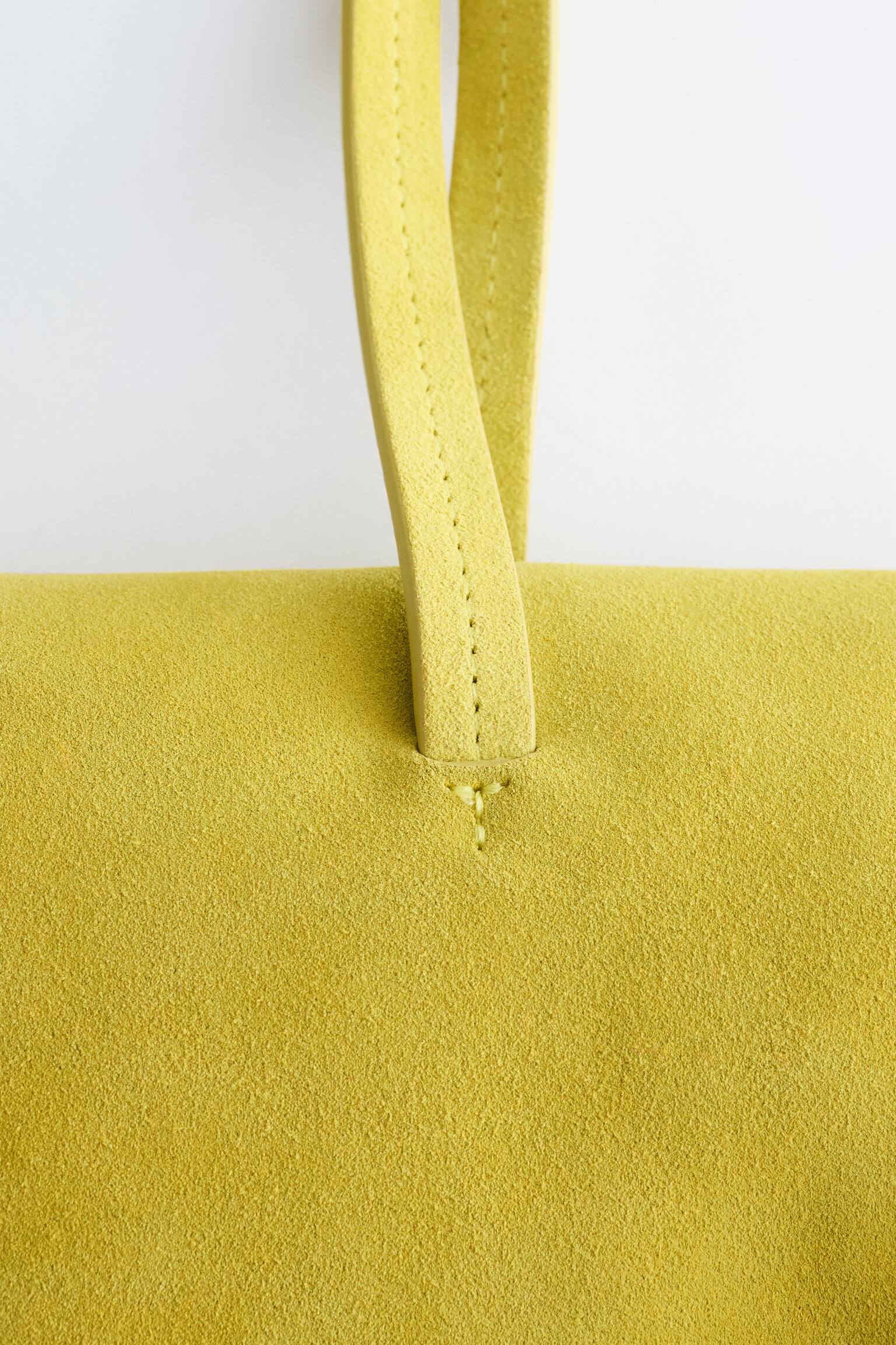 Borsa a spalla slim in pelle - Pelle scamosciata giallo vivo/Pelle marrone scuro/Pelle scamosciata verde kaki - 2