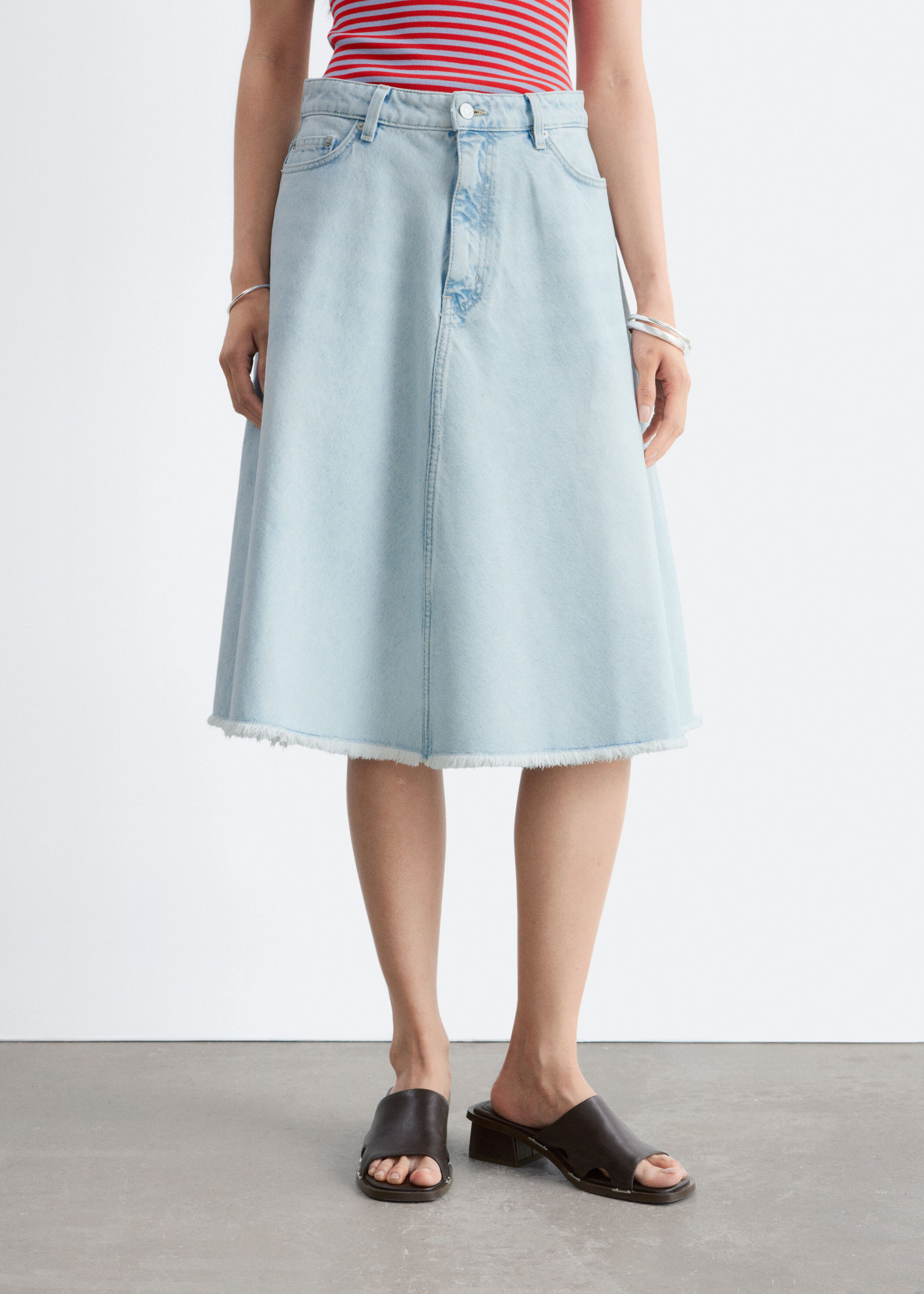 Image of Jeansrock mit unbearbeiteten Kanten
