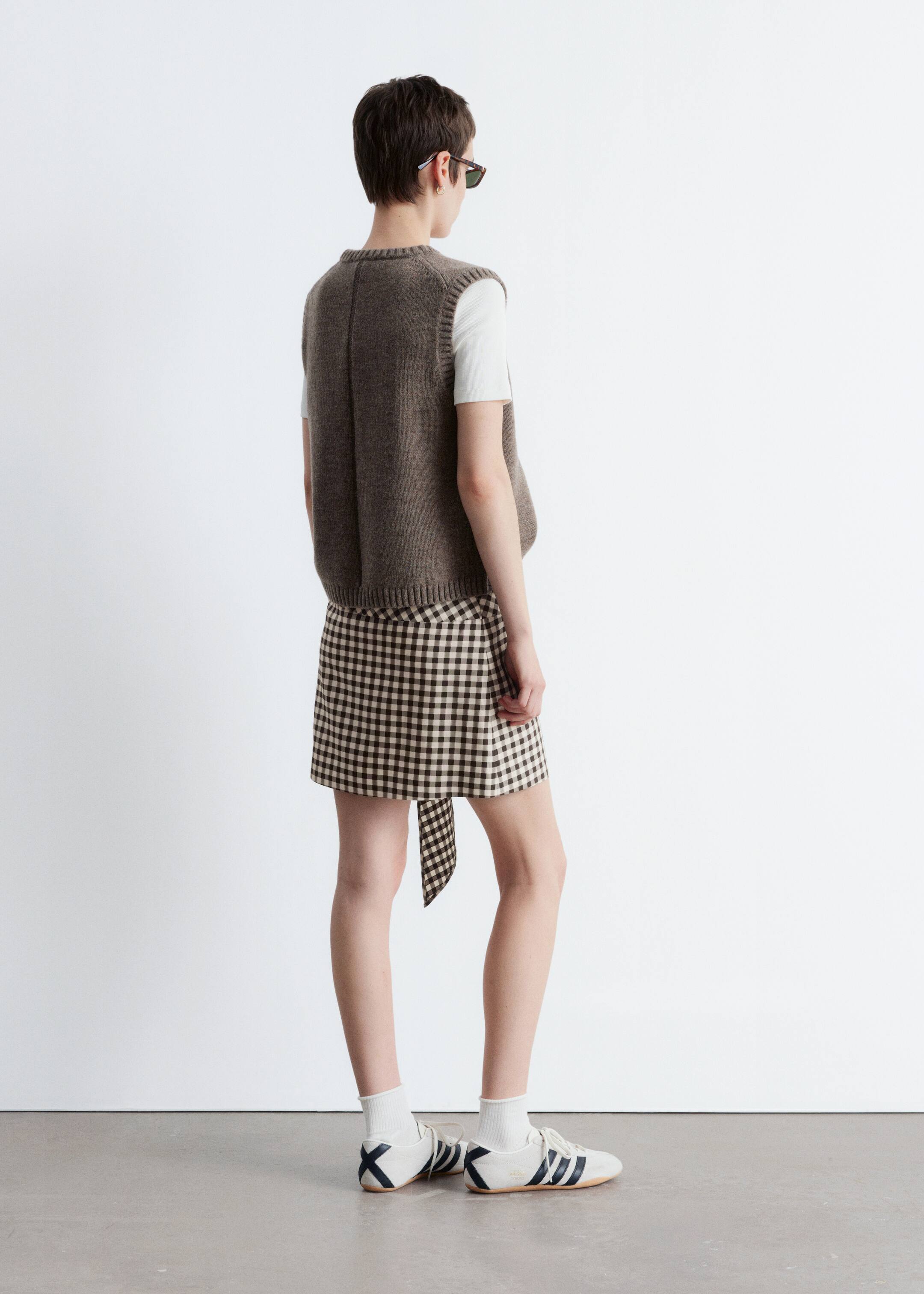 Visualizza immagine più grande: Minigonna a quadri - Motivo vichy marrone - DONNA | H&M IT 4