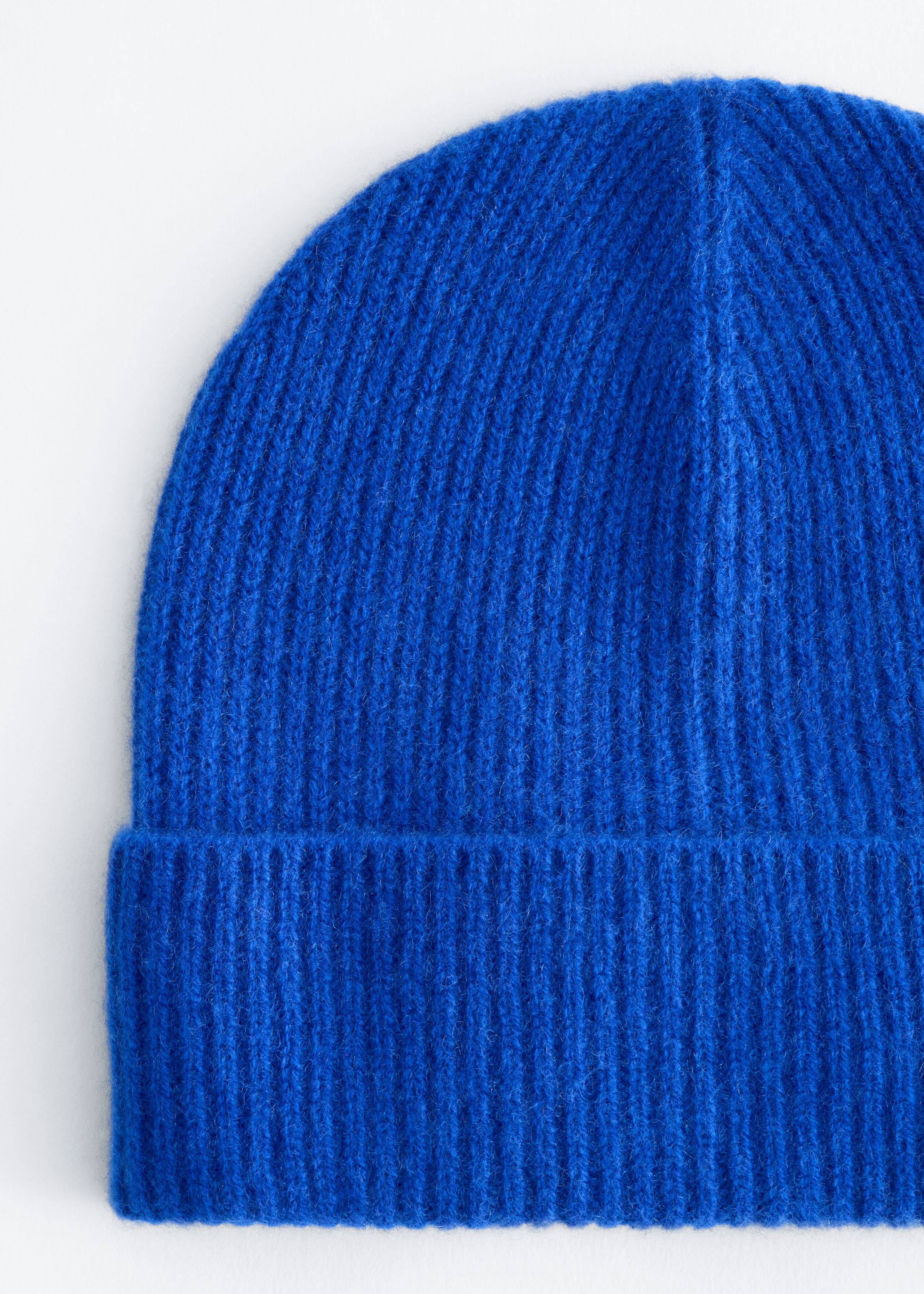 Cashmere Beanie - Blue - Still Life