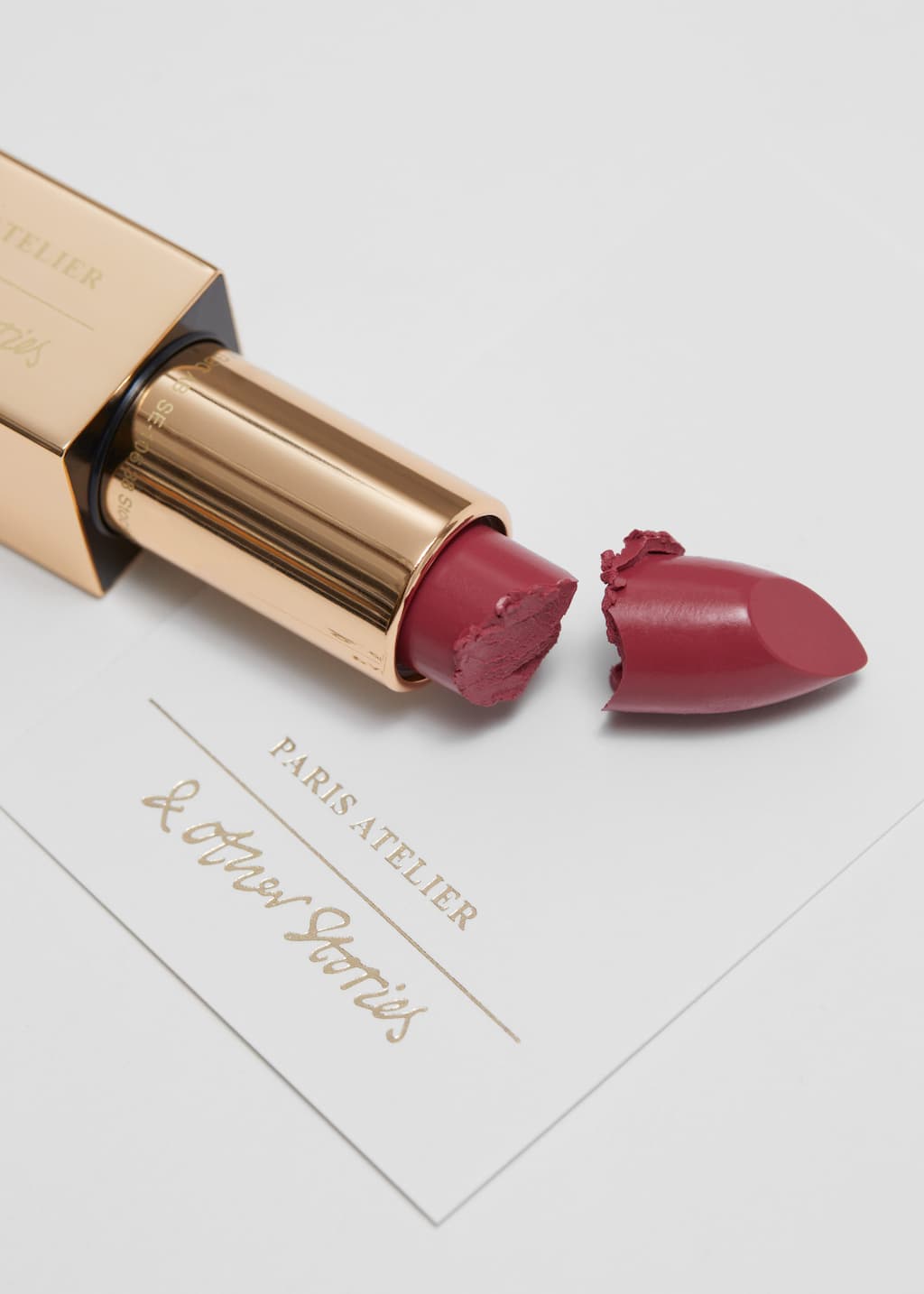 Lápiz labial - {{variantName}} - Detalle descriptivo