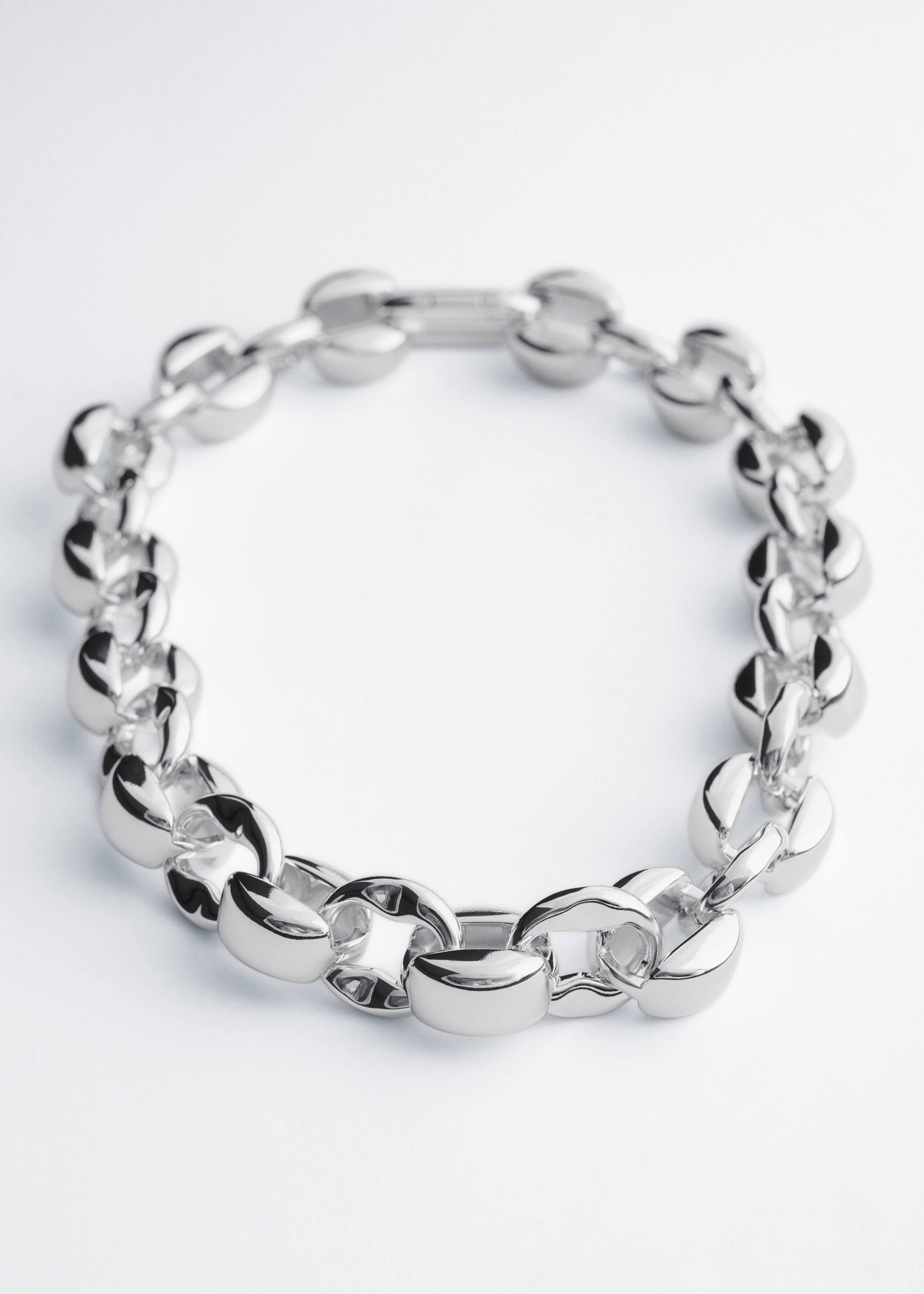 Polished Link Necklace - {{variantName}} - Descriptive Detail