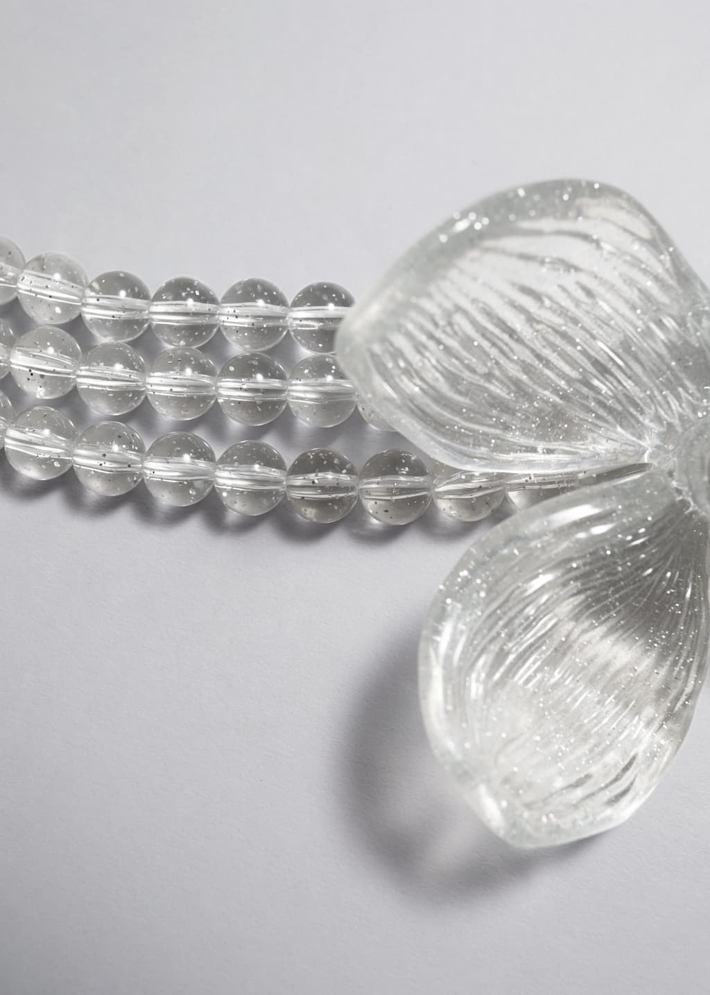 Choker ze szklanymi koralikami – {{variantName}} – Szczegół