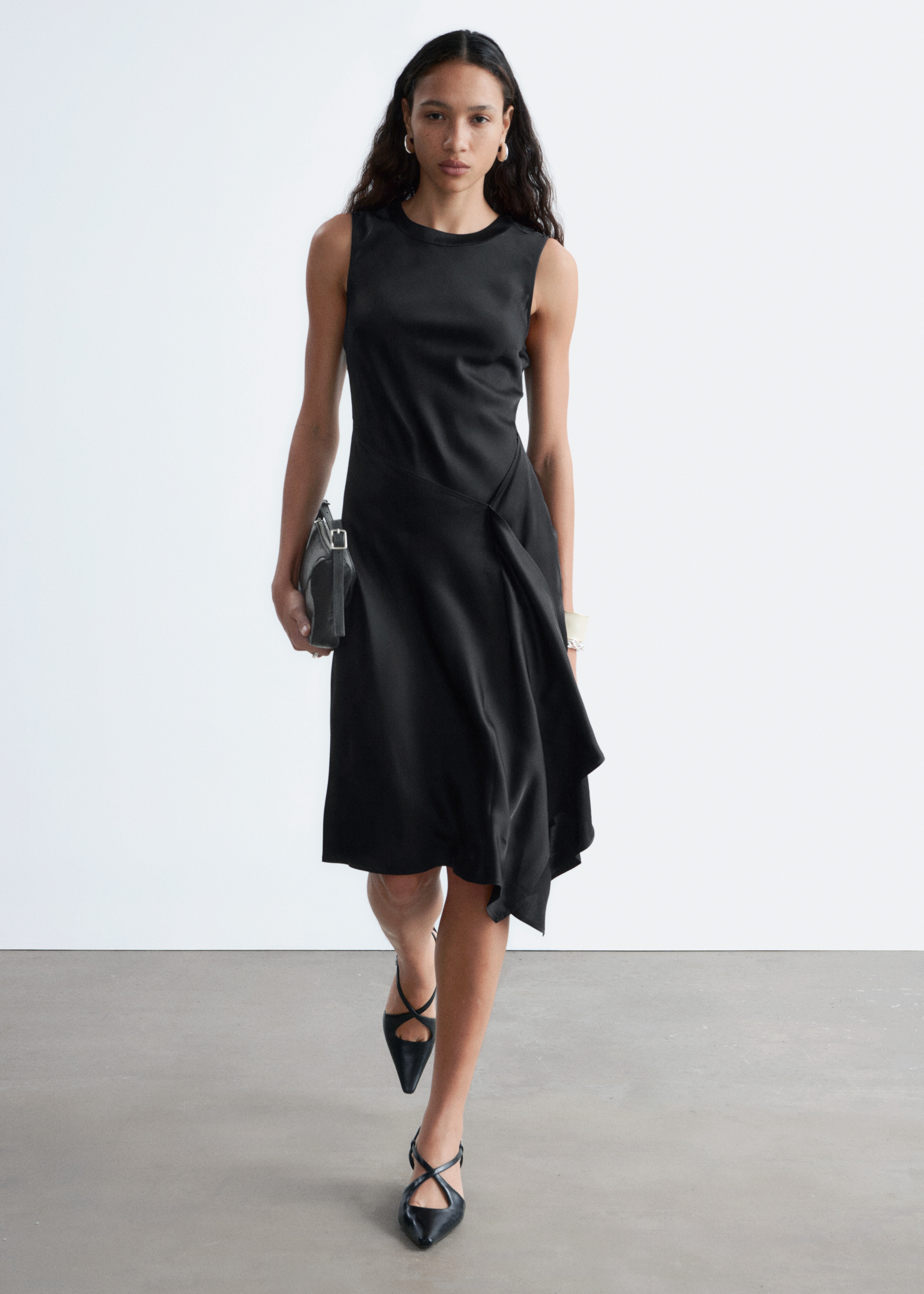 Rochie midi asimetrică din satin - Negru/Roz prăfuit