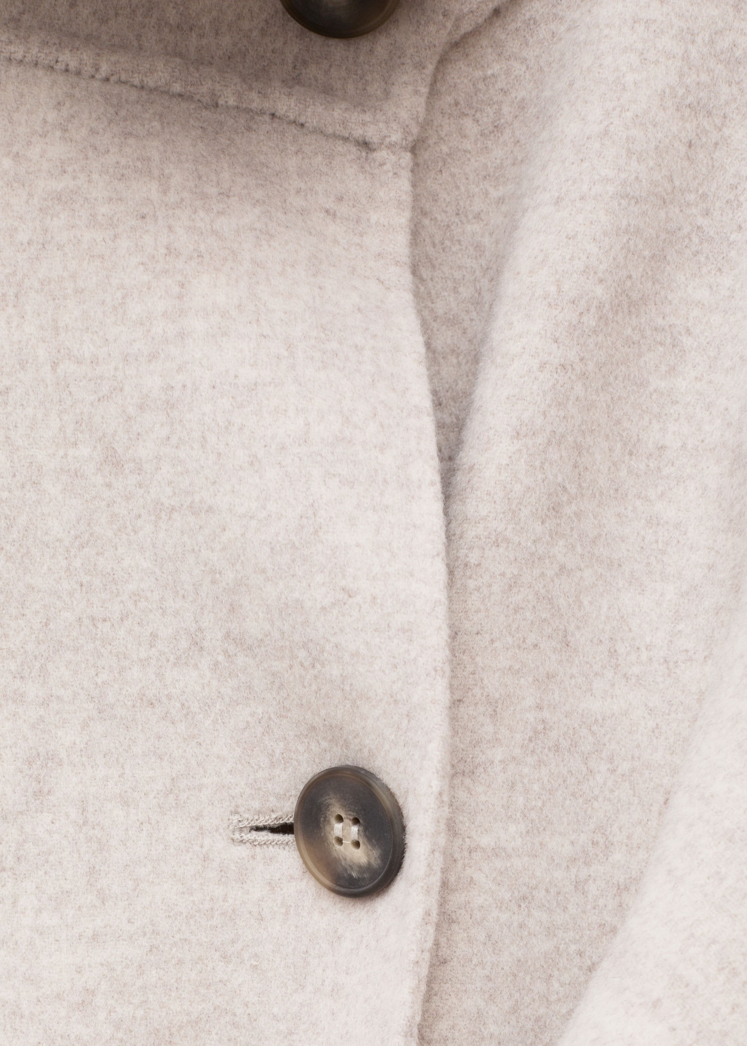 Image of Abrigo de lana con cuello de embudo
