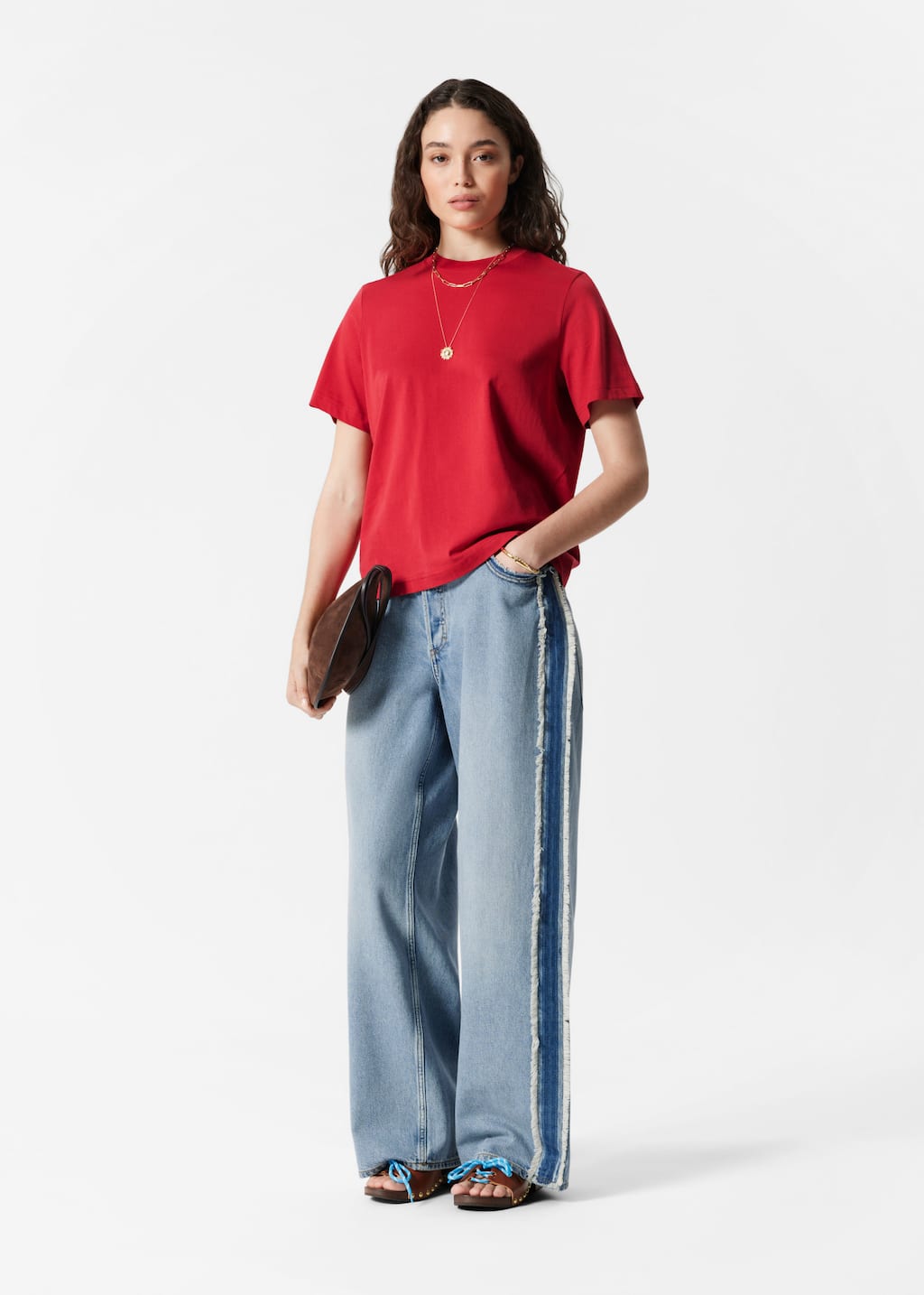 T-Shirt mit Rundhalsausschnitt - Beige - Lookbook