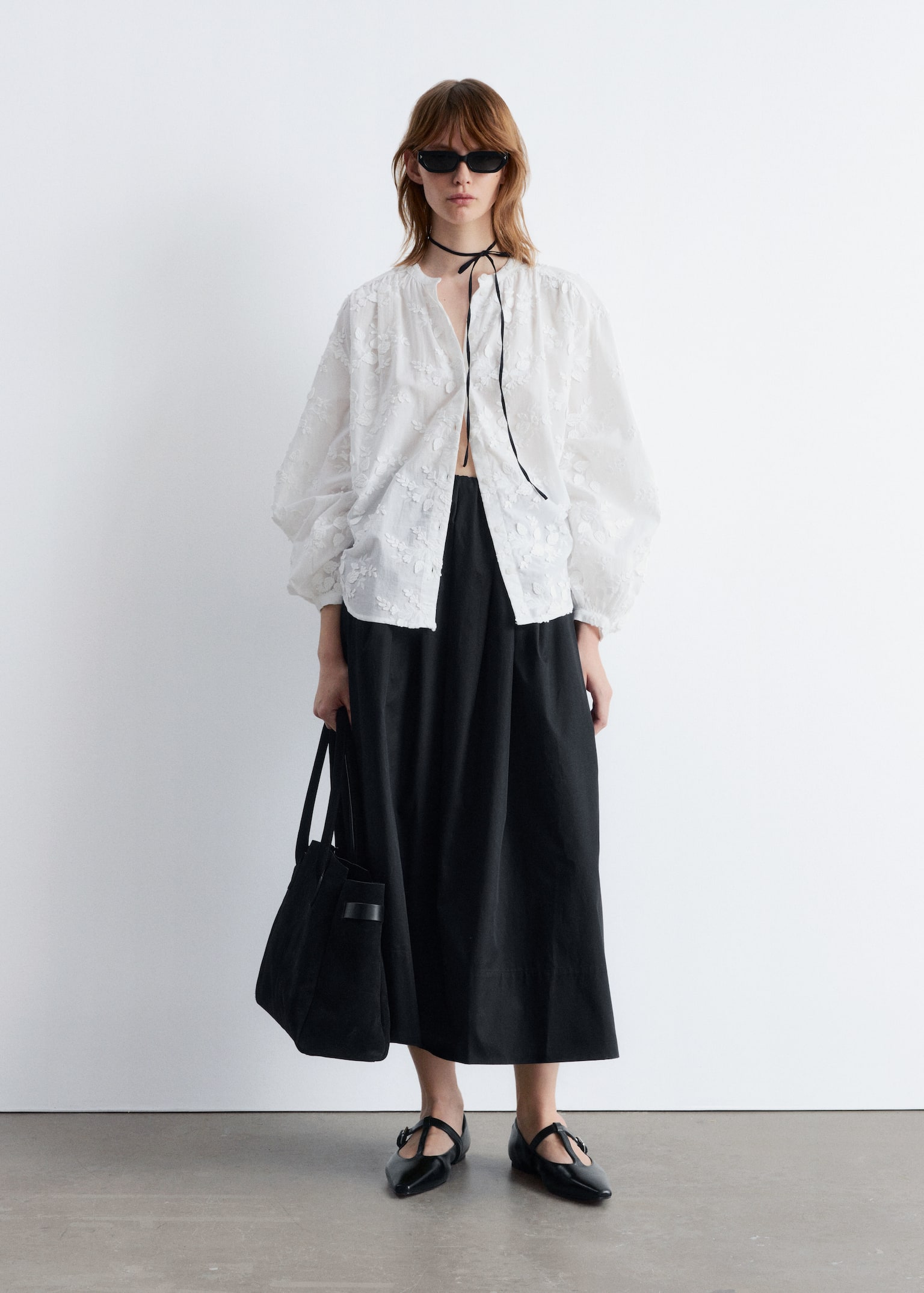Voluminous Floral-Appliqué Blouse - White/Petrol/Navy/Dusty Pink Embroidery/Purple - 4