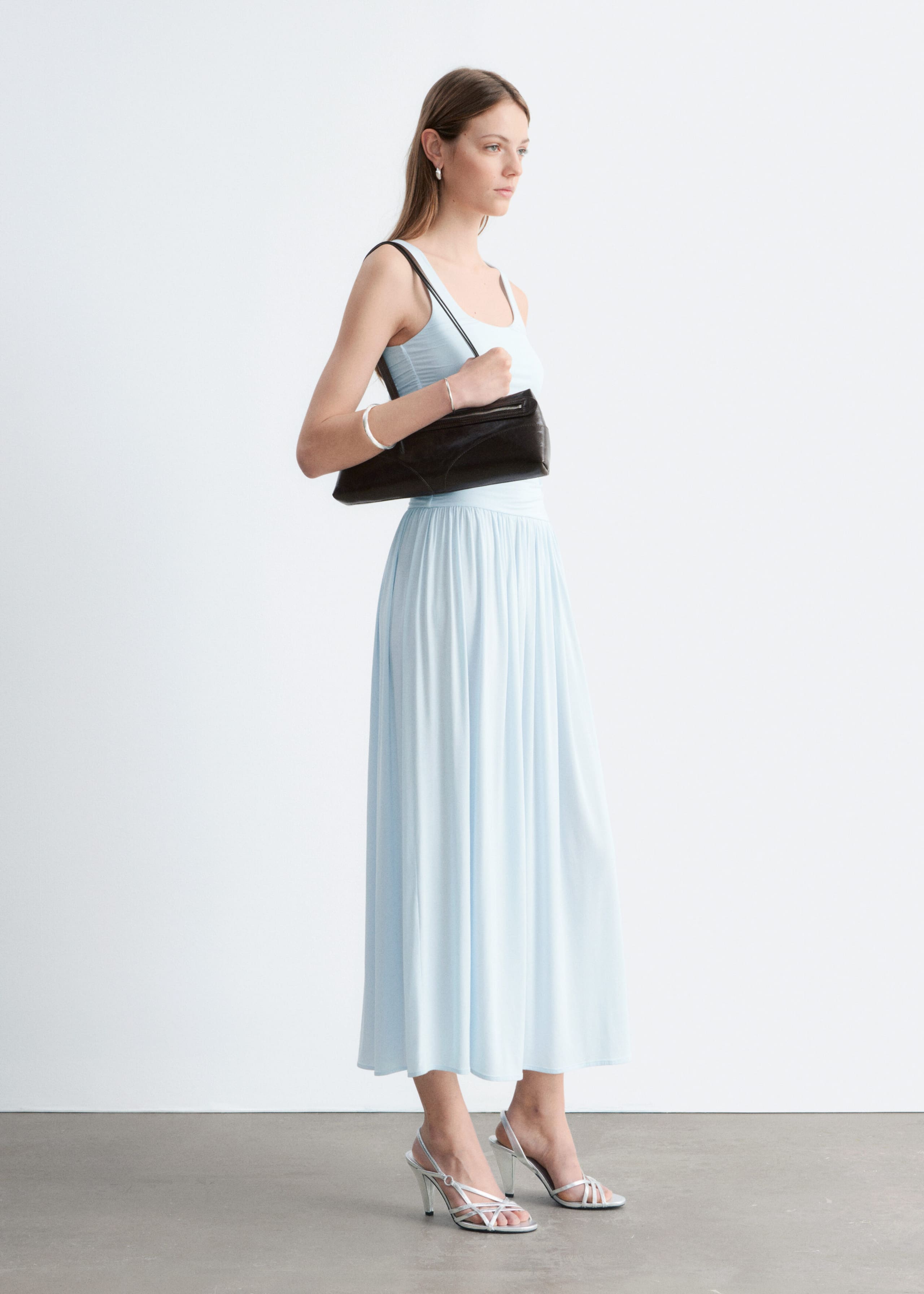 Robe longue froncée en jersey - Gris foncé - Lookbook