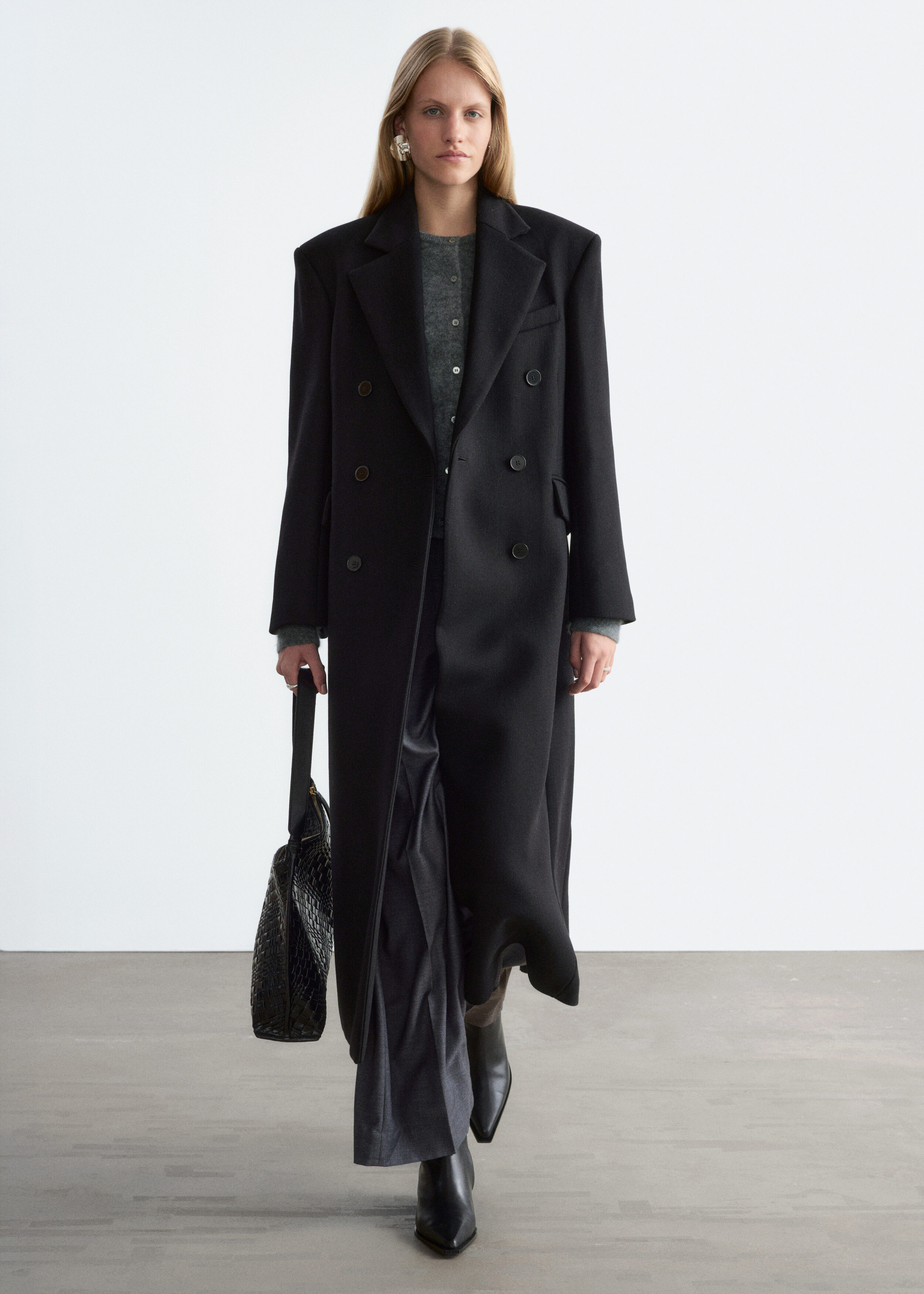 Long Wool Coat - Black - Coats - & Other Stories US
