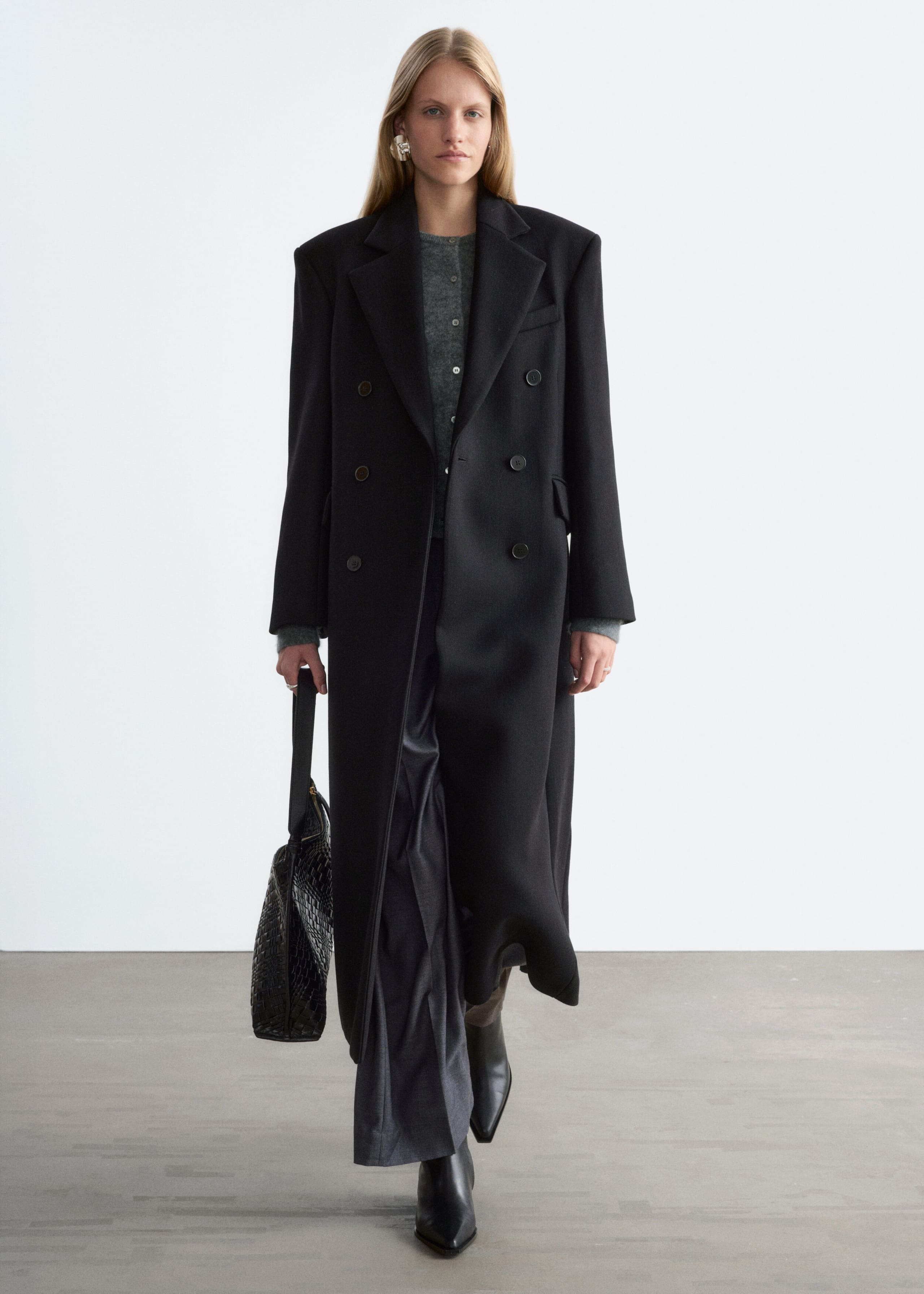 Long Wool Coat - Brown - Lookbook