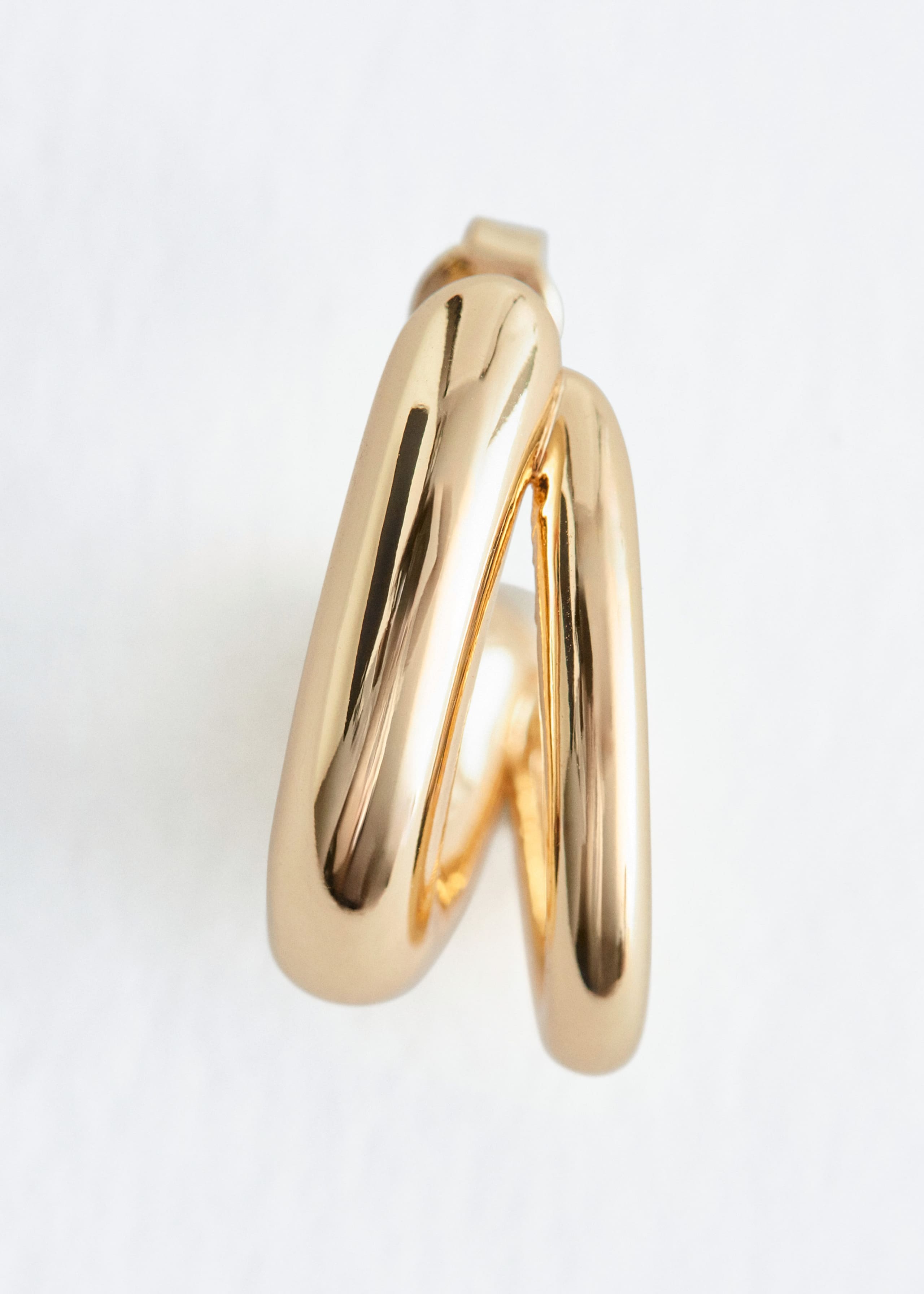 Små dubbla hoops – {{variantName}} – detaljerad beskrivning