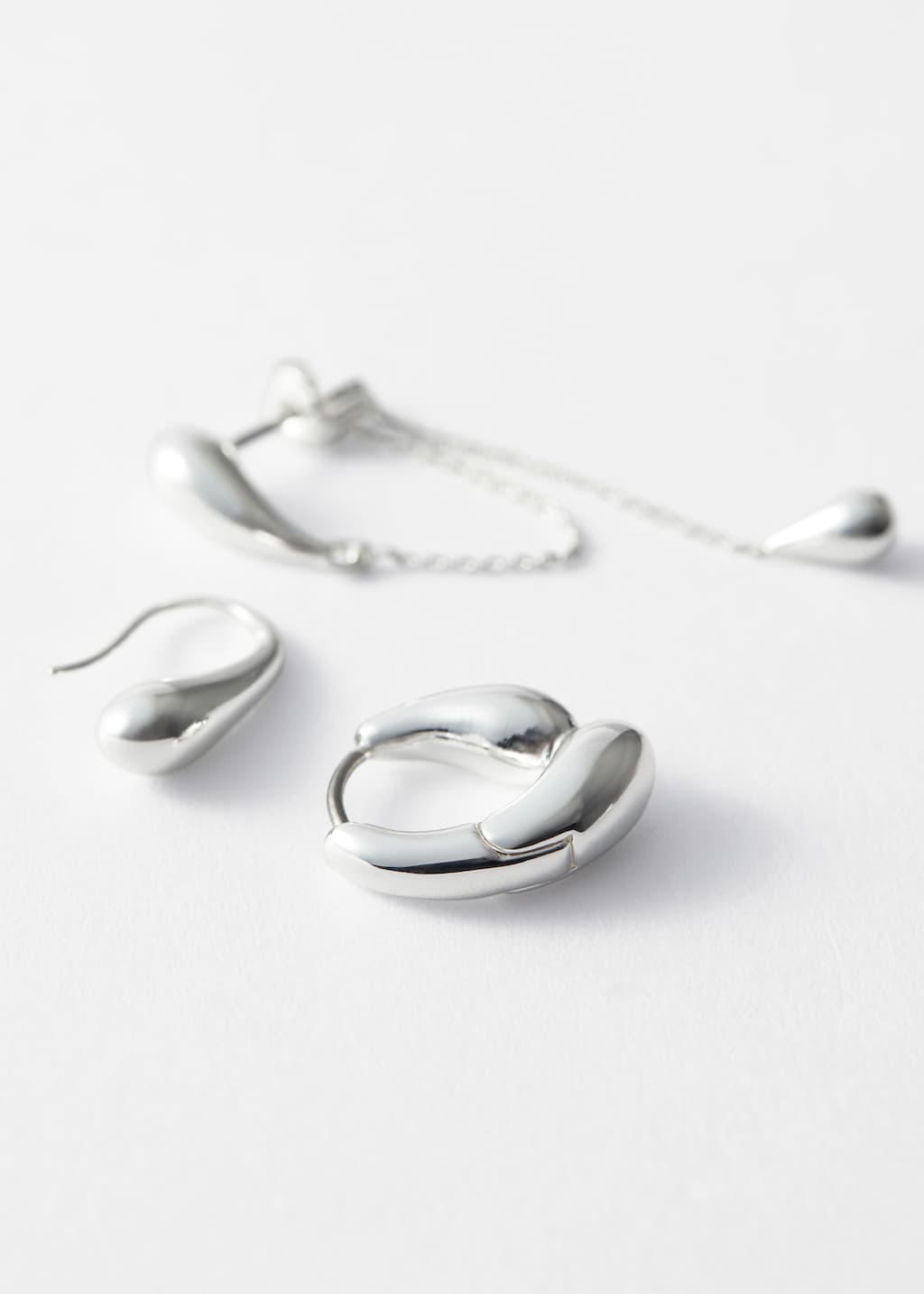 Sculptural Earrings Set - {{variantName}} - Descriptive Detail