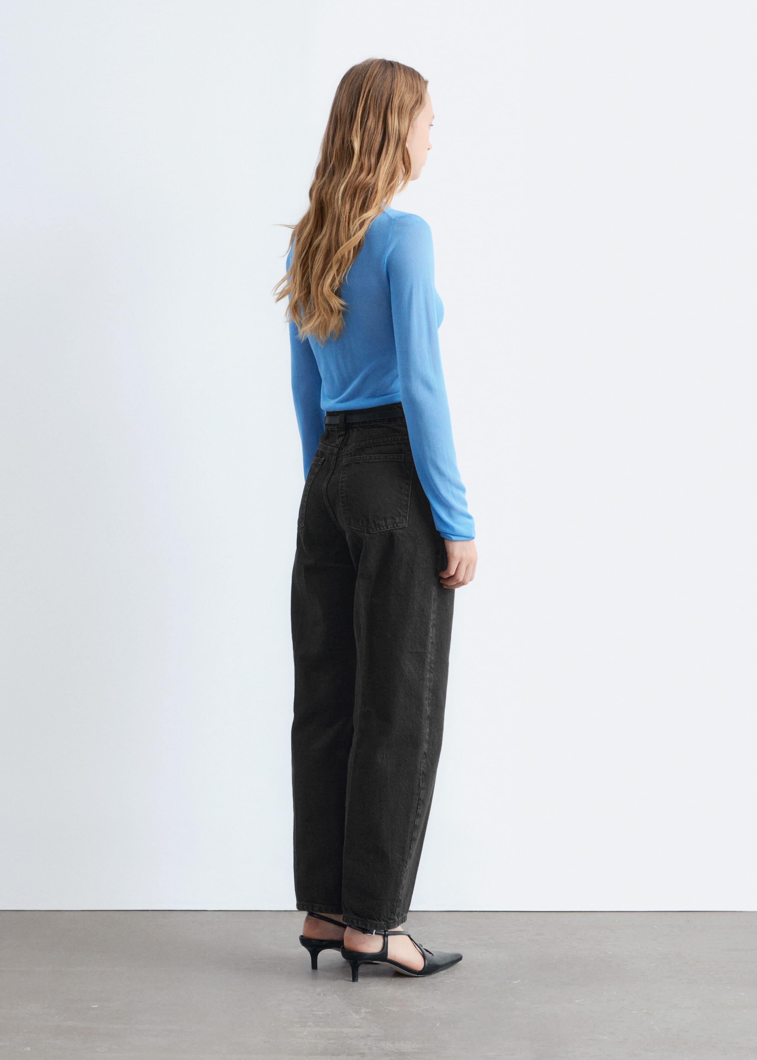 Image of Przezroczysty top z cienkiej dzianiny