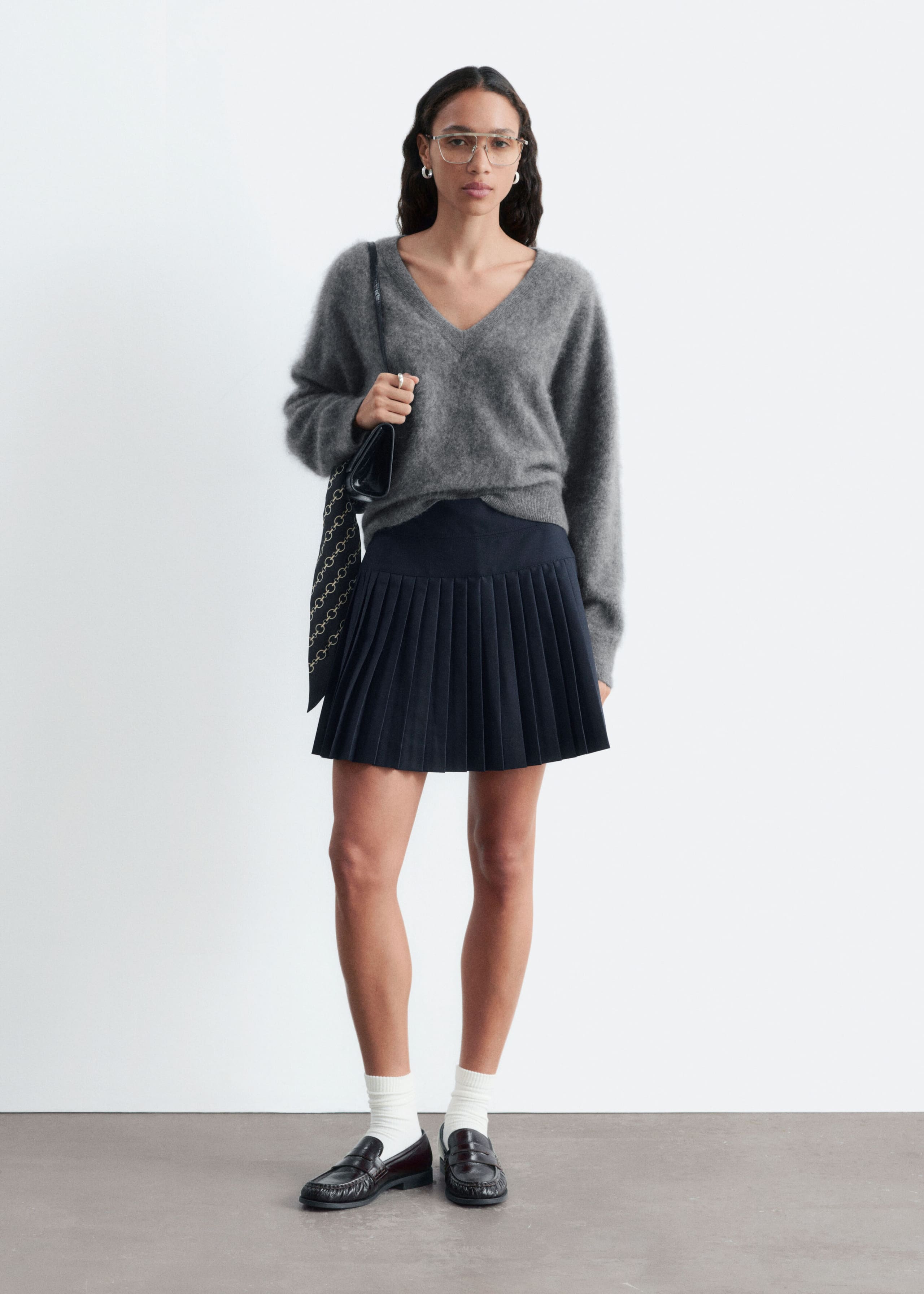 Plissee-Minirock - Dunkelblau - Lookbook