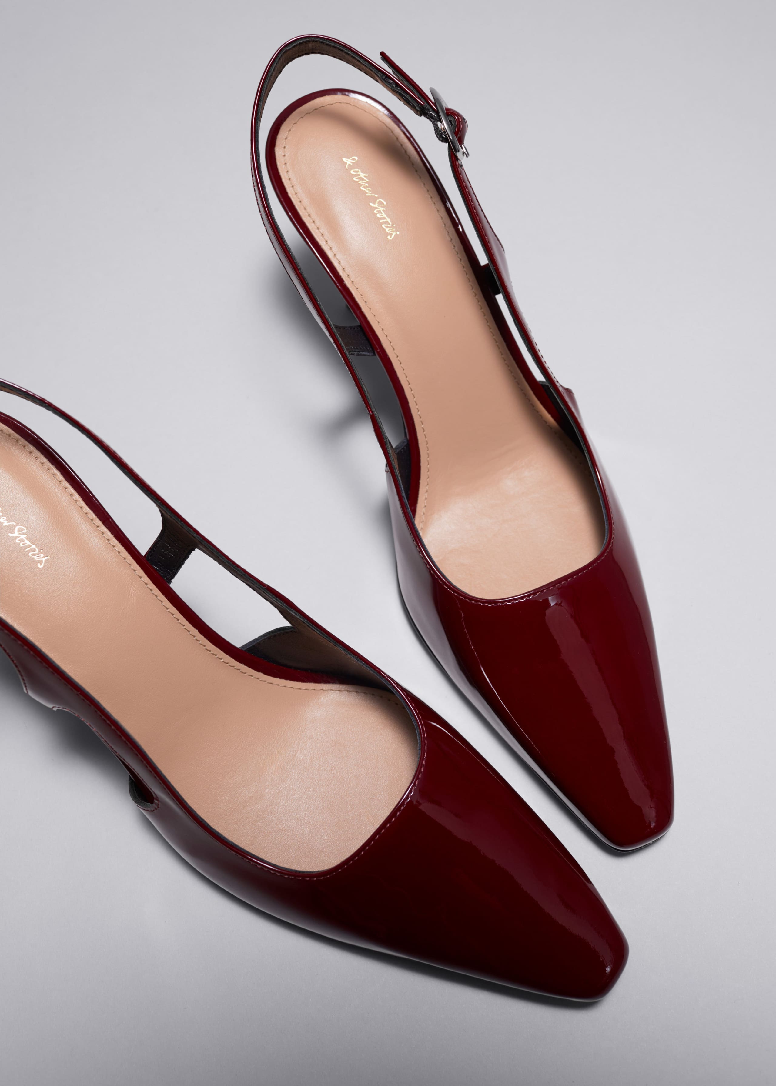 Décolleté slingback in pelle - {{variantName}} - Descrizione dettagliata