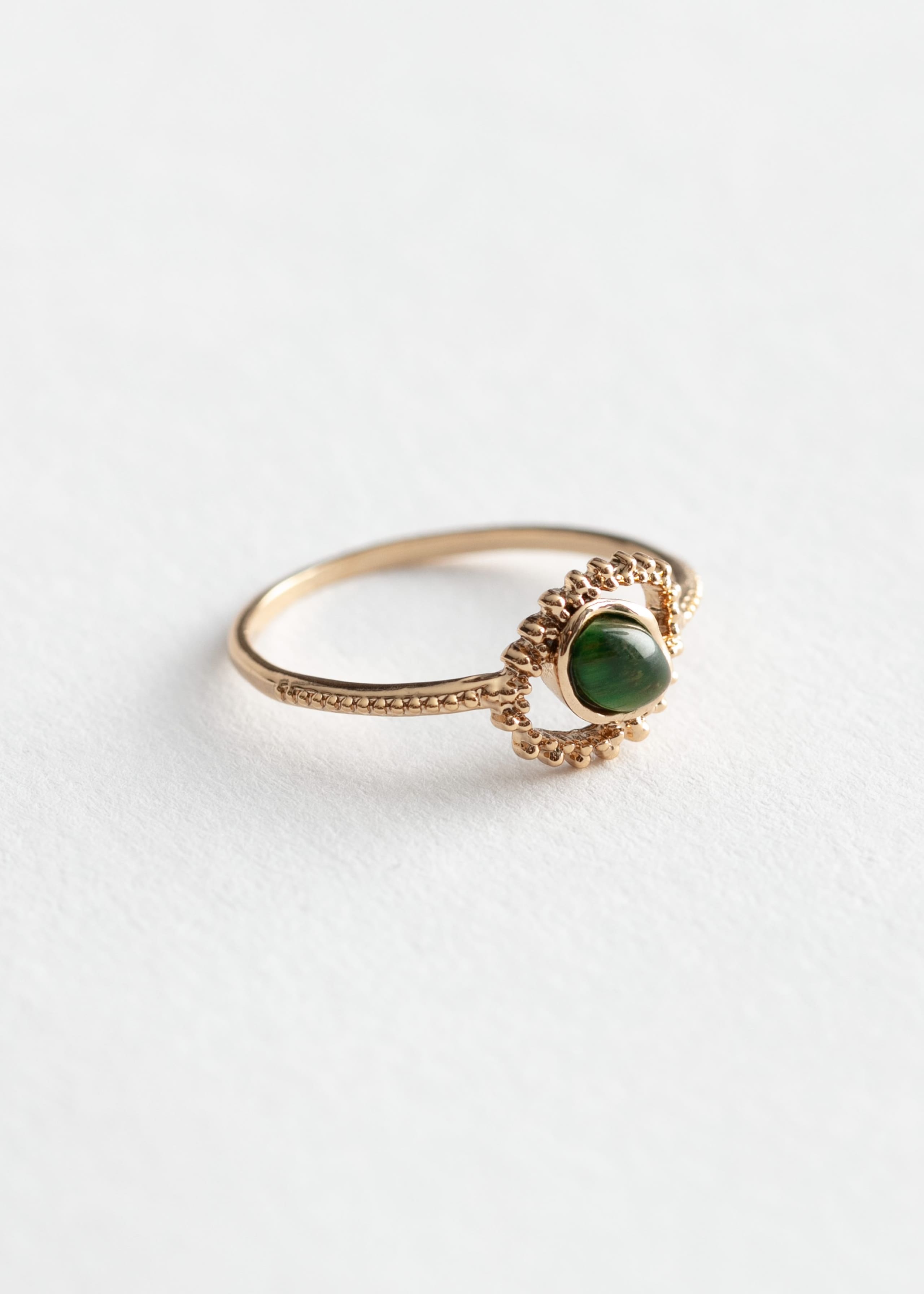Eye Pendant Stone Ring - Green - Natura morta