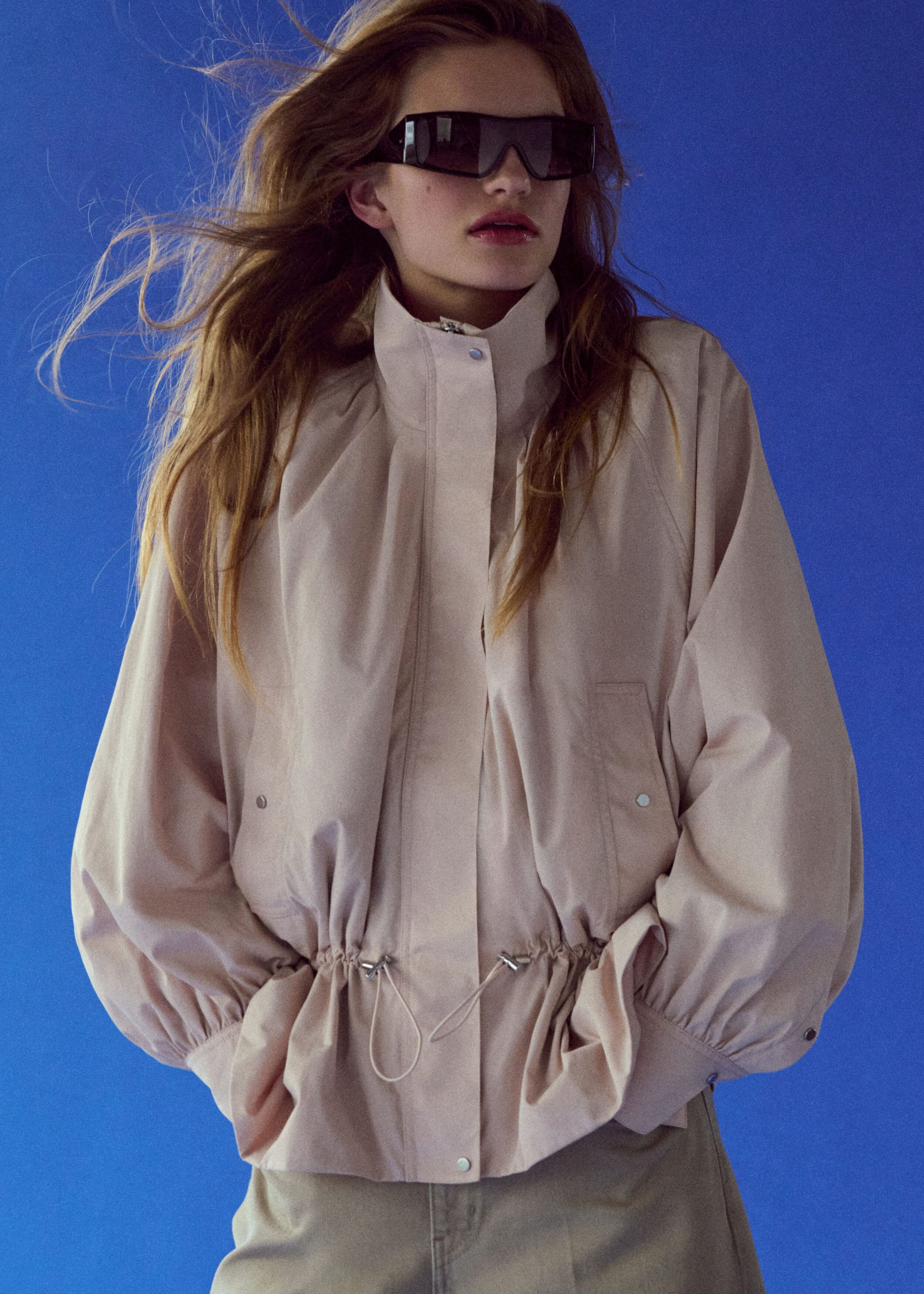 Jacke aus Nylon mit Tunnelkragen - Hellbeige - Stillleben