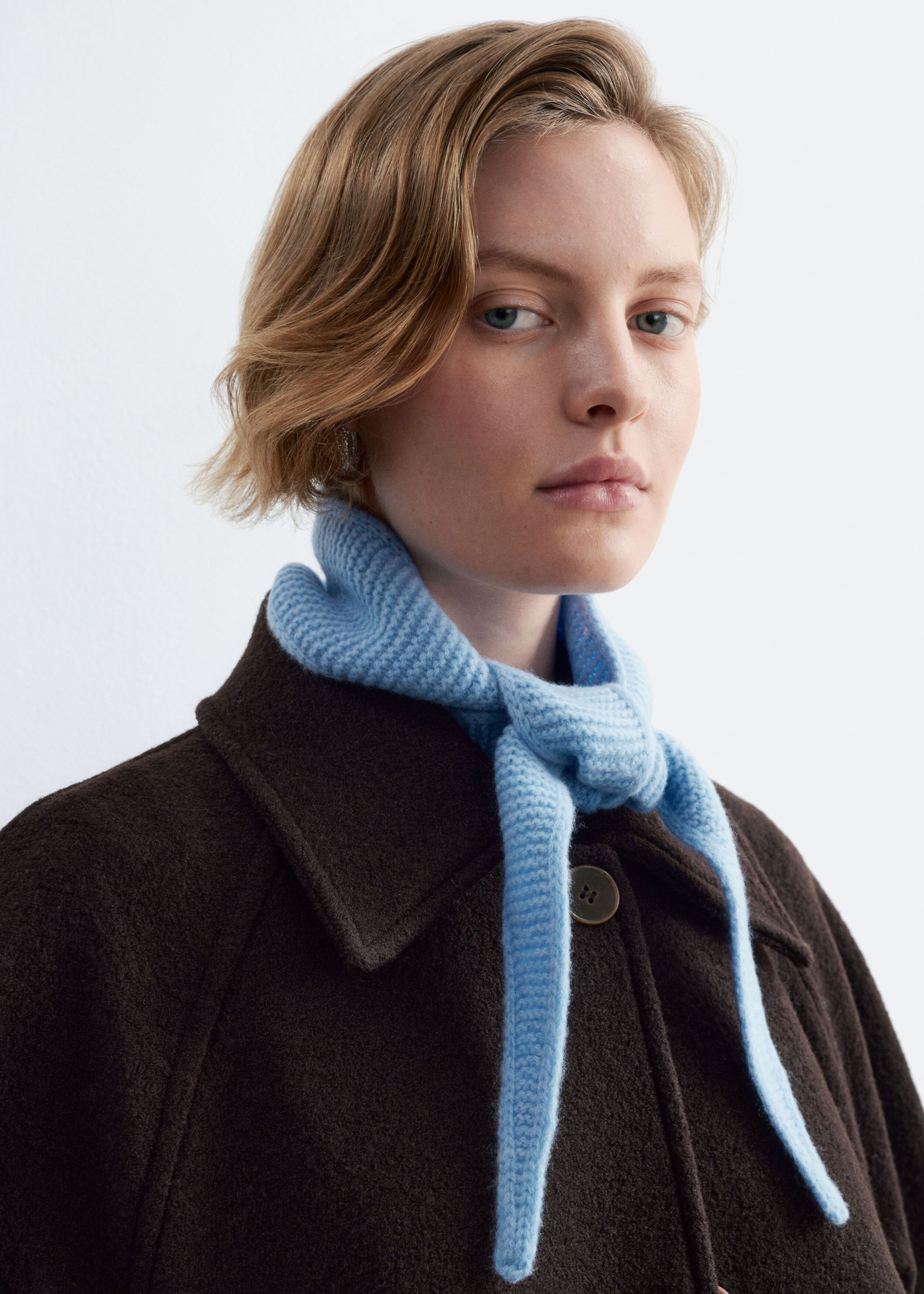 Écharpe en laine à point mousse - Gris - Lookbook