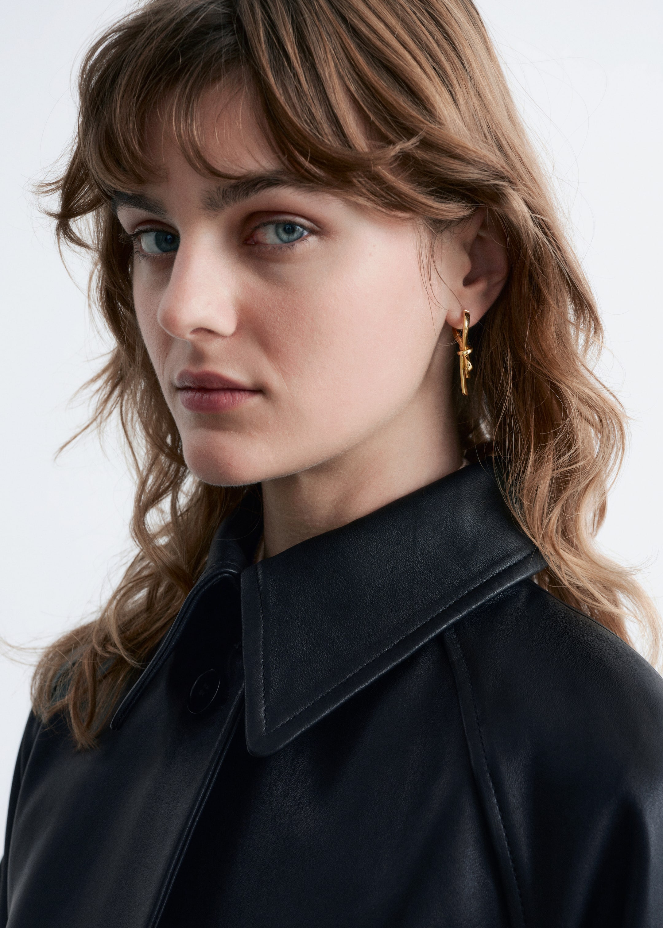 Vezi imaginea mai mare: Cercei Hoop Knot - Auriu - FEMEI | H&M RO 1