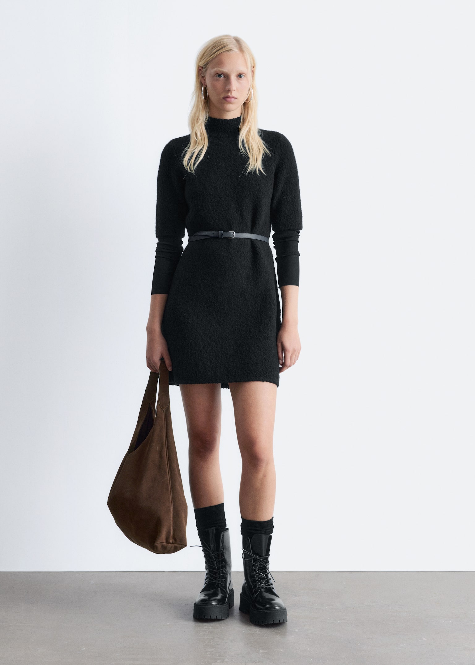 Bouclé-Minikleid mit Stehkragen - Schwarz - 6
