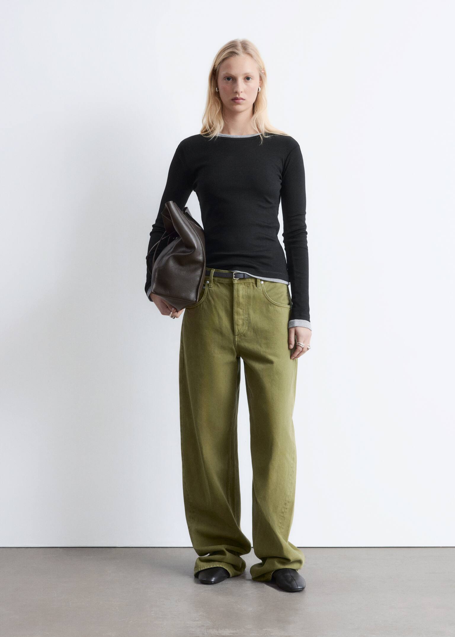 Top w prążki z długim rękawem - Black/Ciemnozielony/Biały/Jasnoszary/Brązowe/białe paski/Beżowy / Czarne paski/Ciemnobrązowy - 5