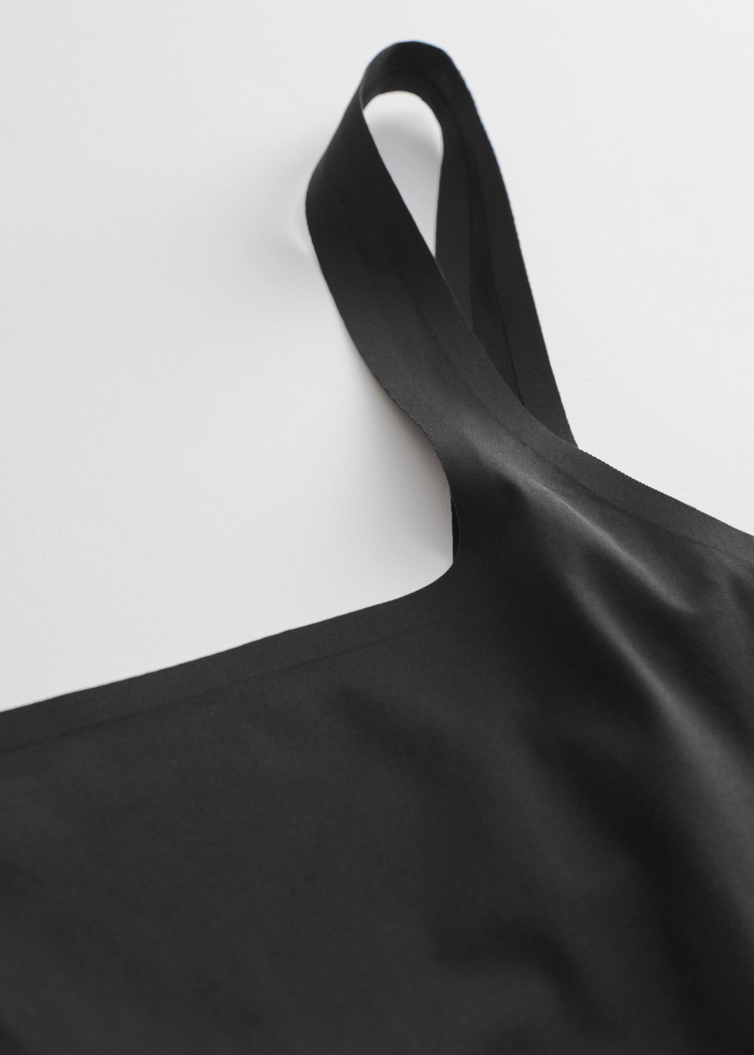 Square Neck Technical Bodysuit - {{variantName}} - Descrizione dettagliata