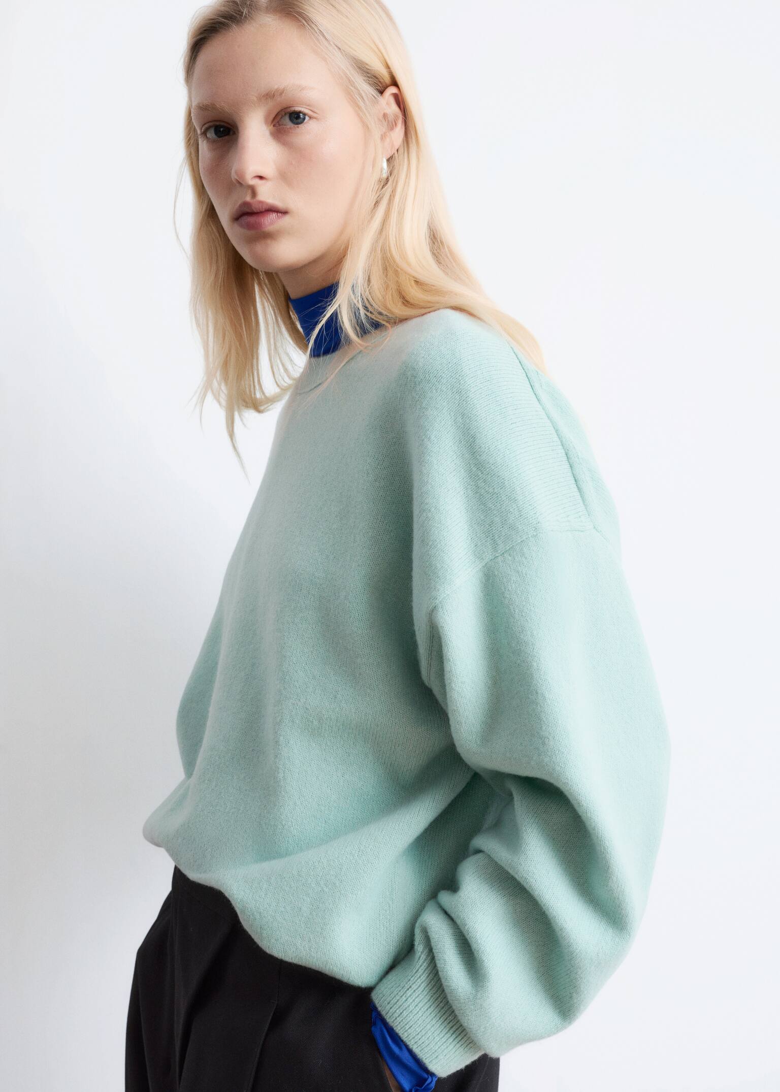 Oversized Wool Jumper - Light Turquoise/Grey Melange/Navy Blue/Red - 4