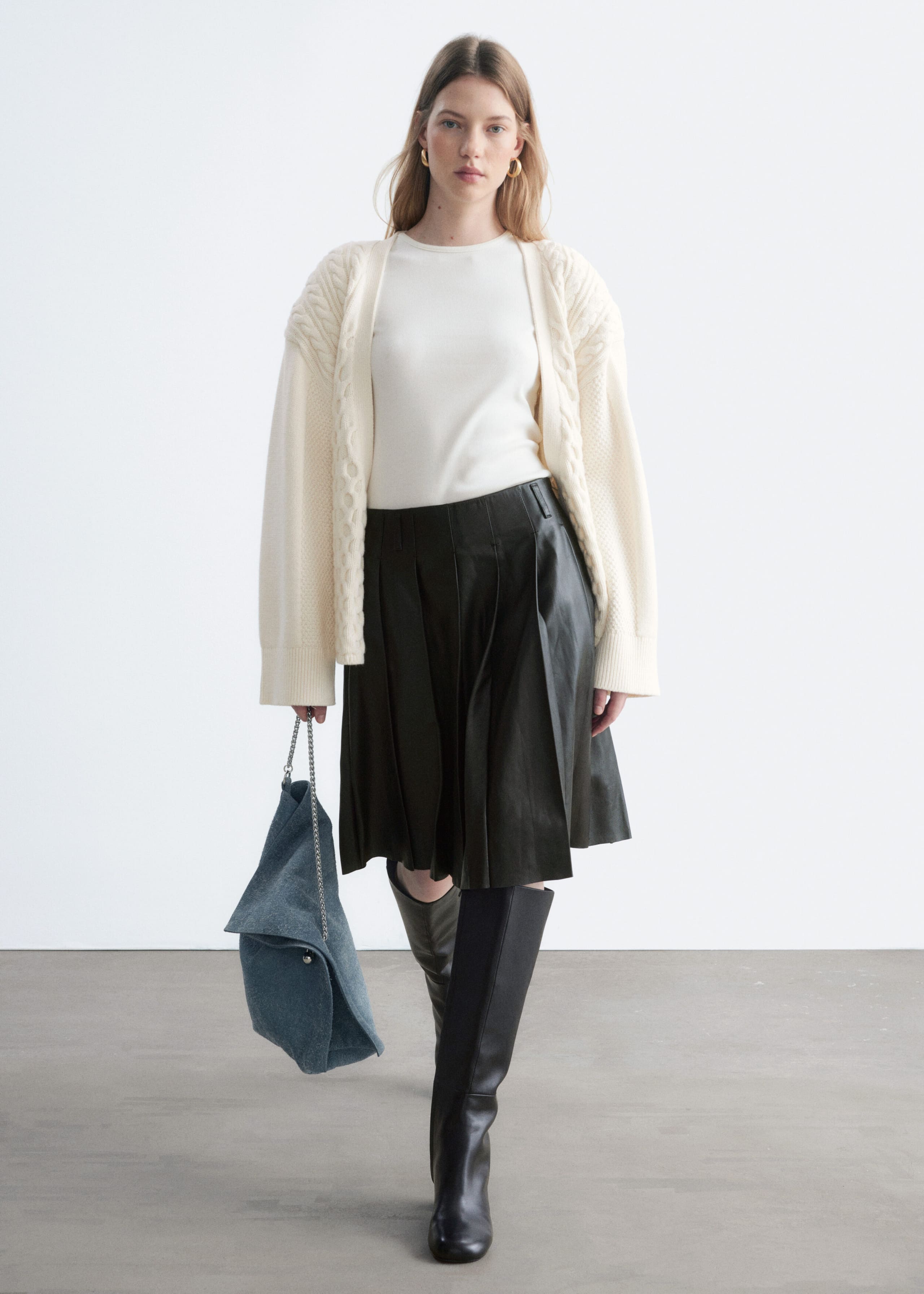 Geplooide leren rok - Zwart - Lookbook