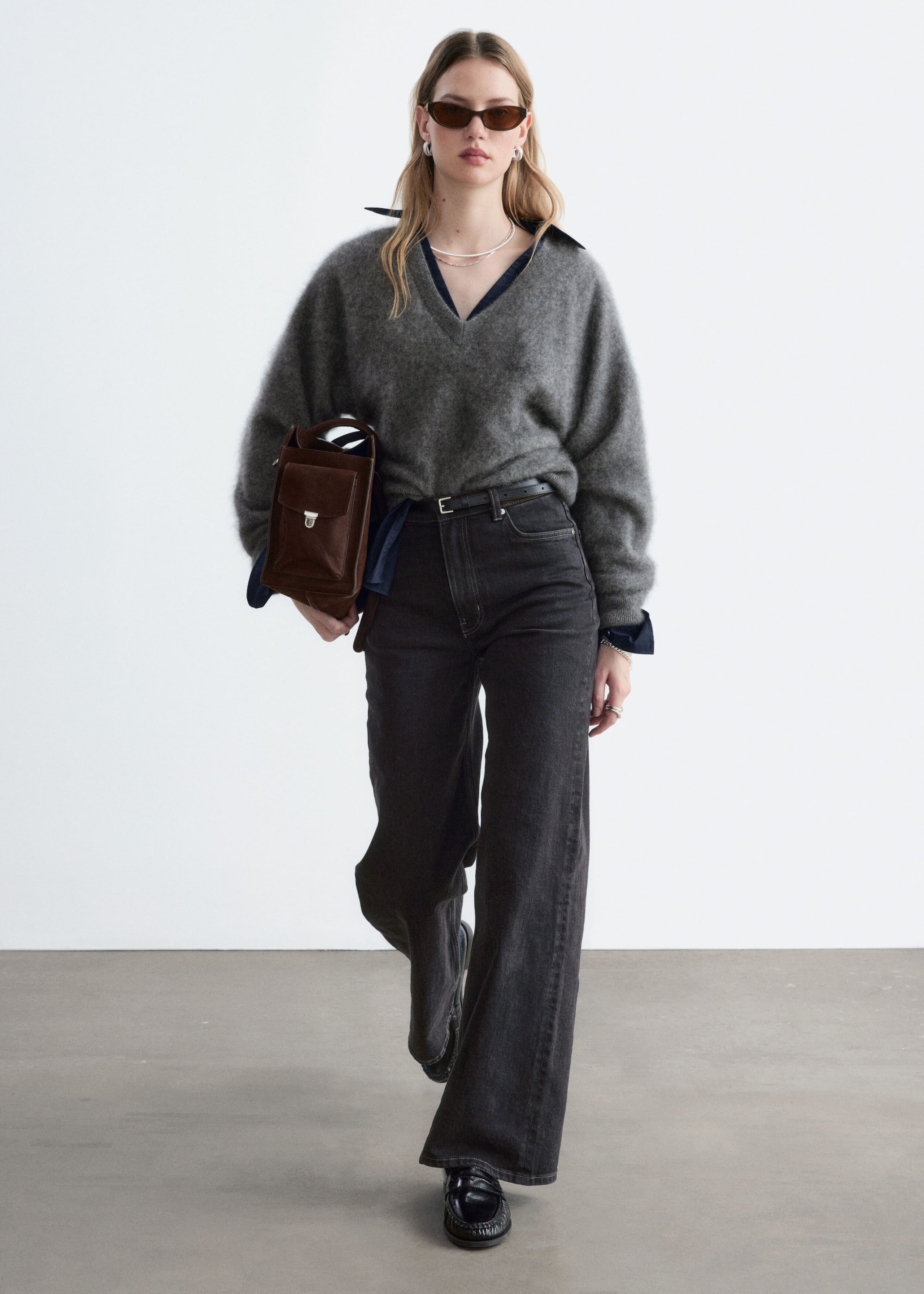 Wide-Leg Jeans - Blue - Lookbook
