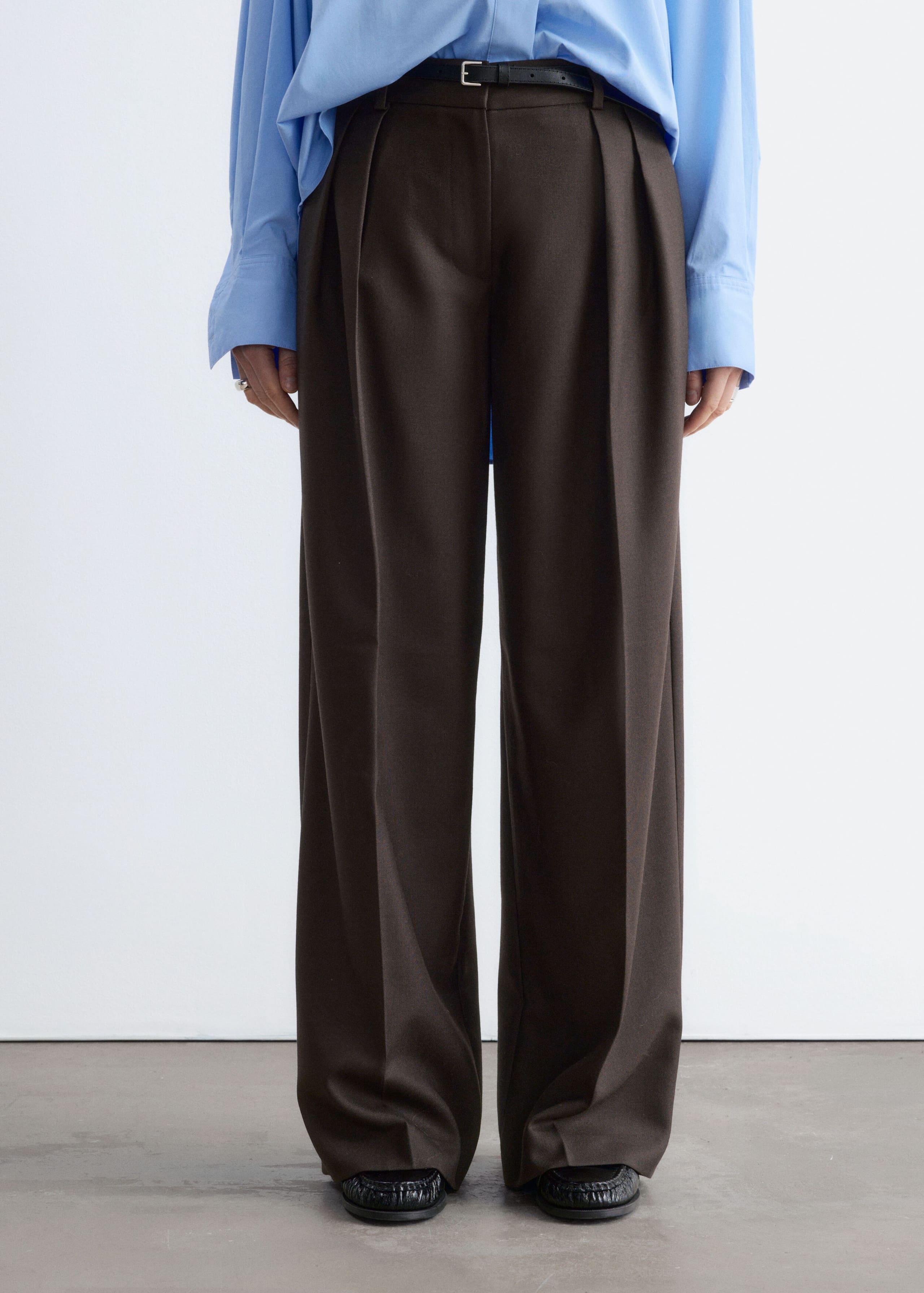 Pantaloni sartoriali in misto lana - Marrone scuro - Lookbook