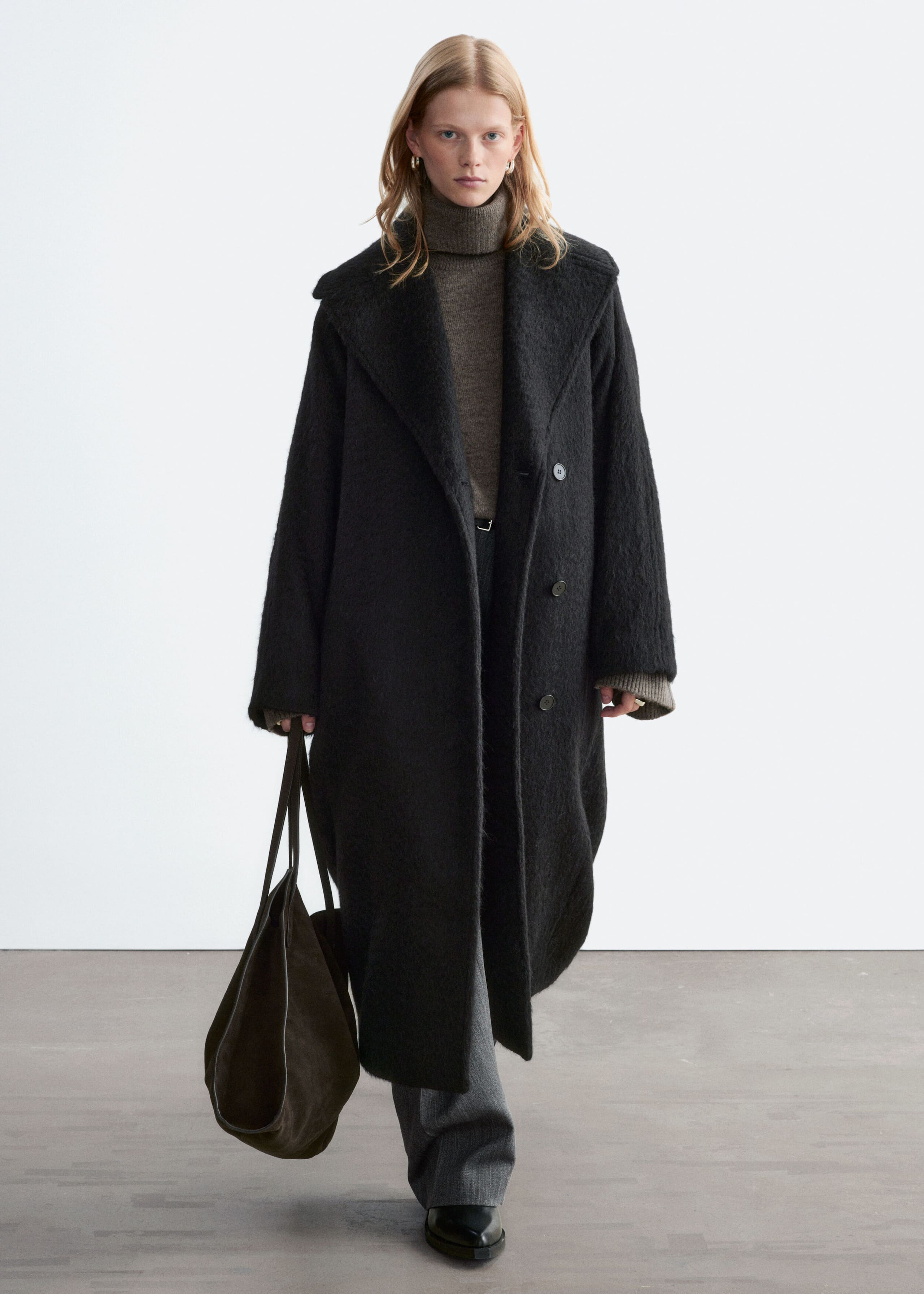 Oversized Wool Coat - Black - Lookbook
