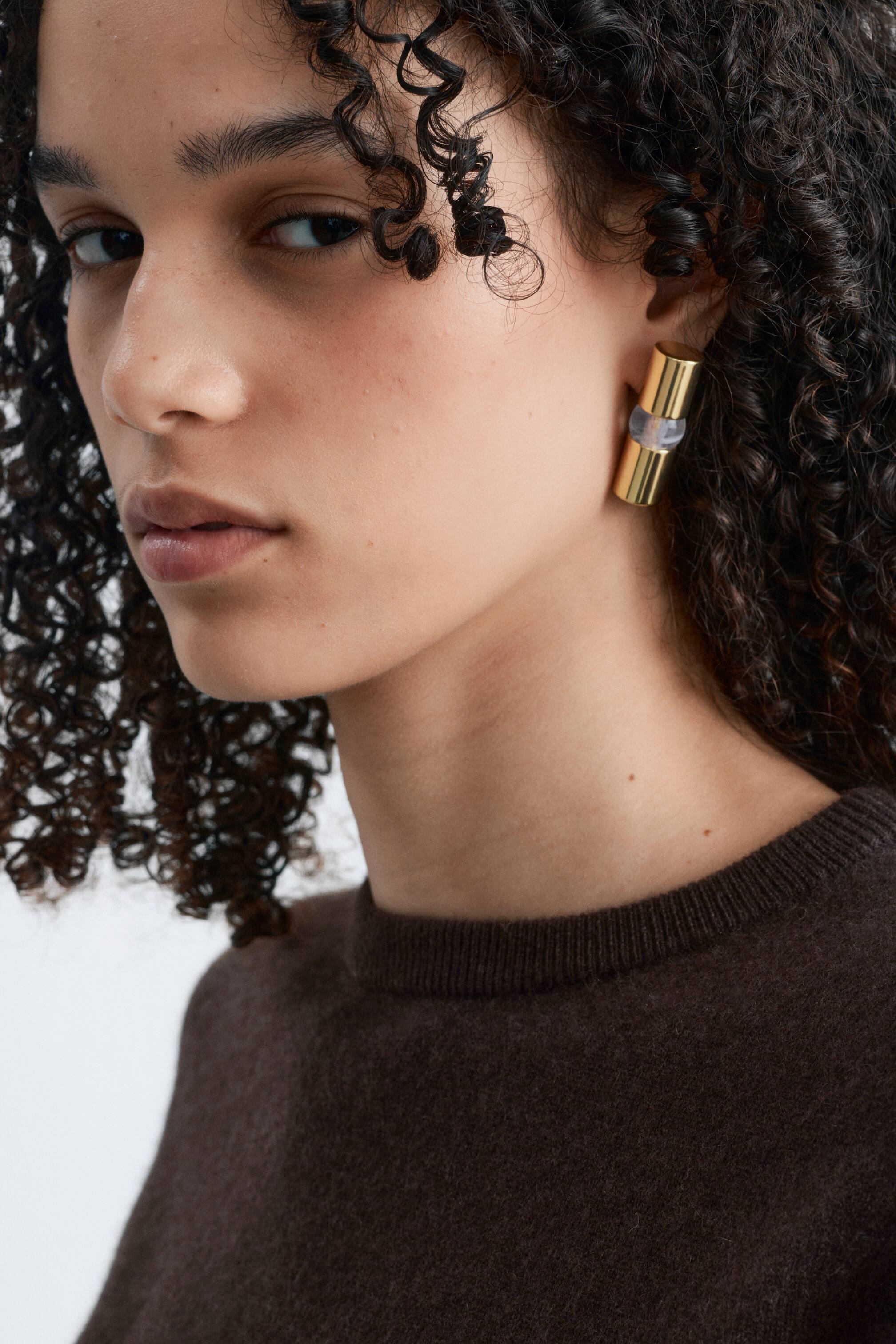 Grotere afbeelding bekijken: Bar Stud Earrings - Gold - DAMES | H&M BE 1