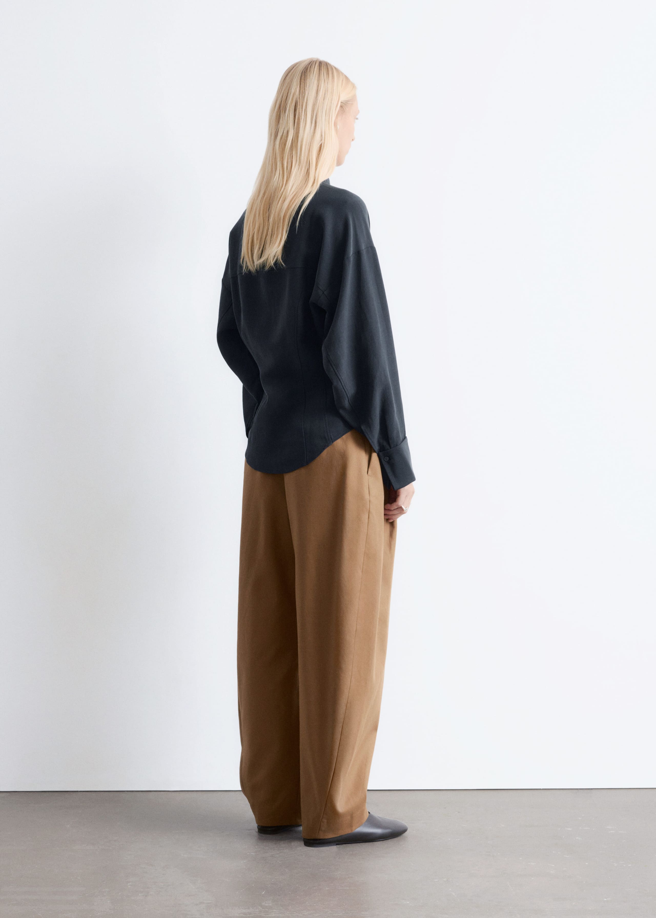 Image of Balloon-Sleeved Tapered Shirt