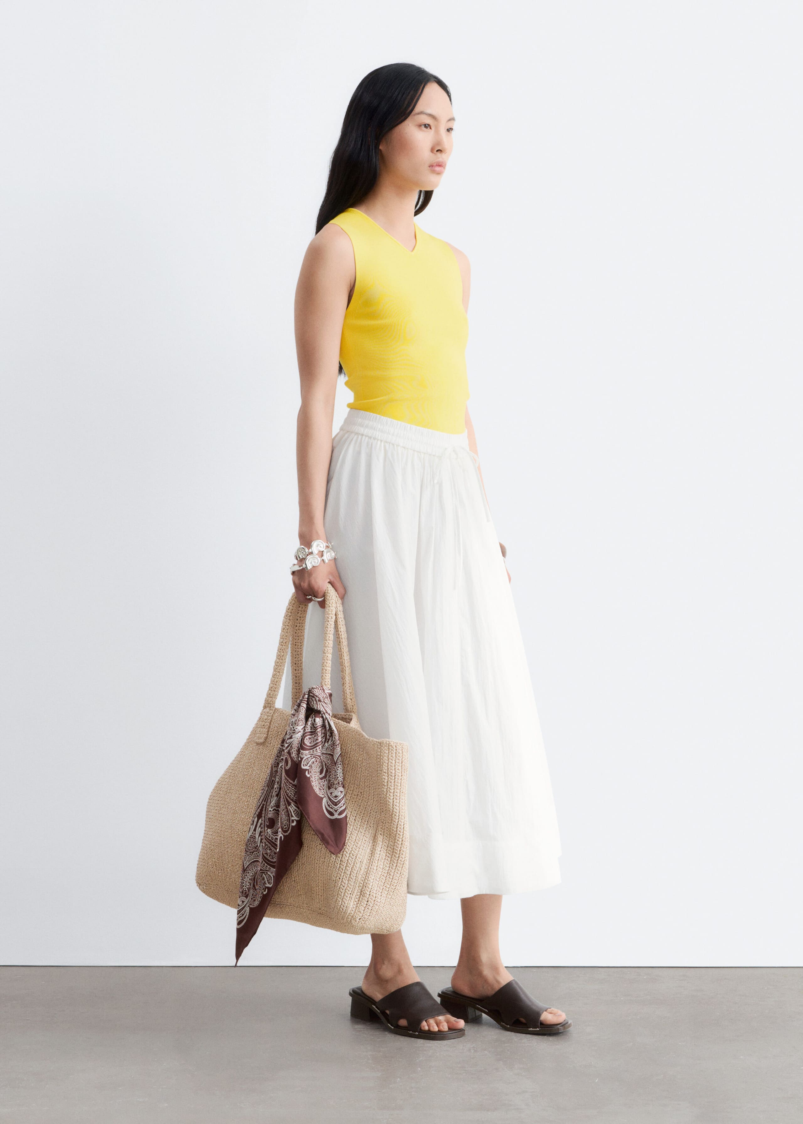 Sleeveless V-Neck Knitted Top - Black - Lookbook