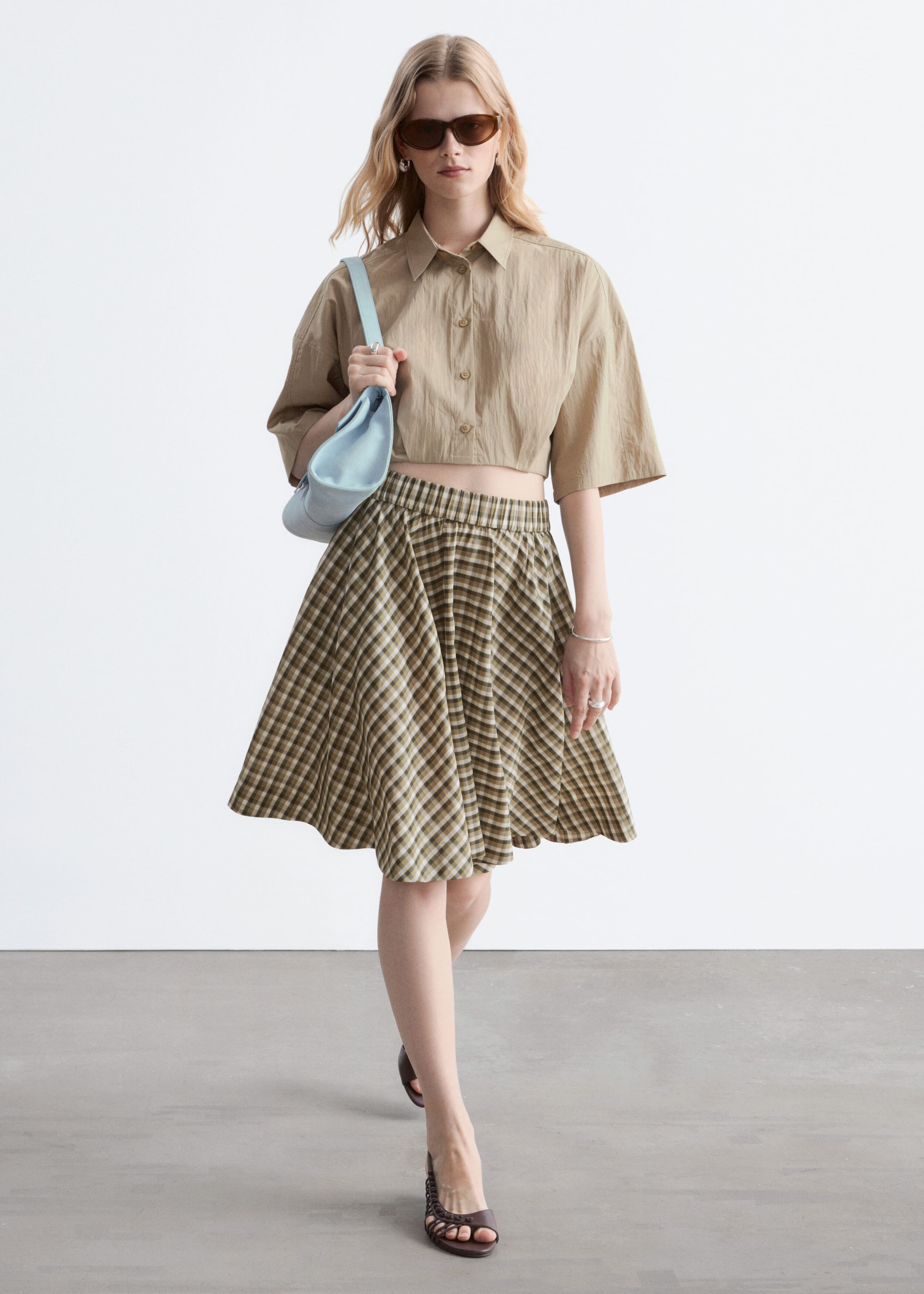 Chemise courte à ourlet plissé - Bright Pink - Lookbook