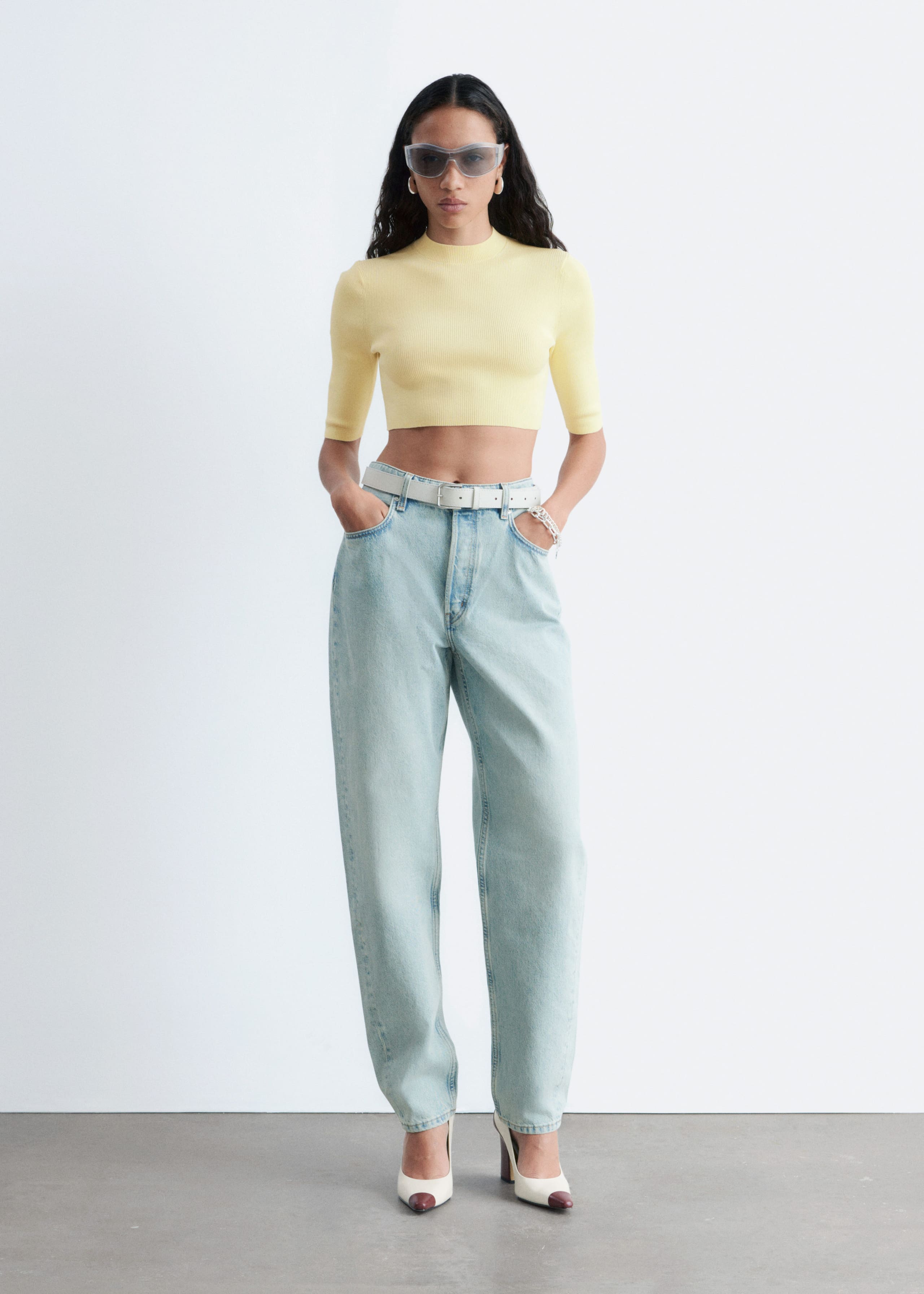 Image of Verkürztes T-Shirt mit schmaler Passform