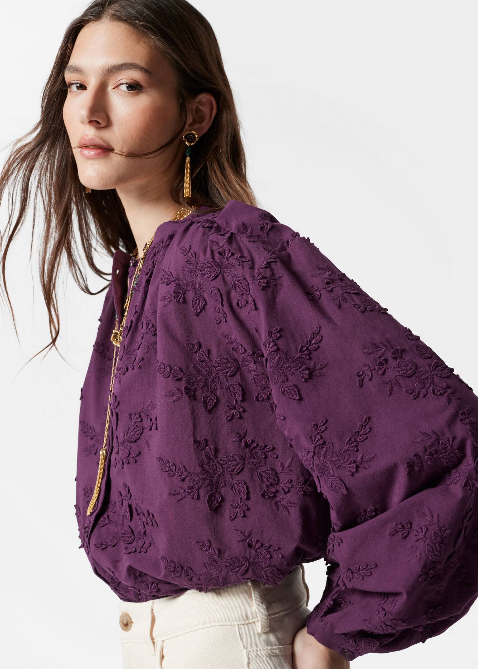 Voluminous Floral-Appliqué Blouse - Purple/Dark Red/Dusty Pink Embroidery/Petrol/White/Navy - 4