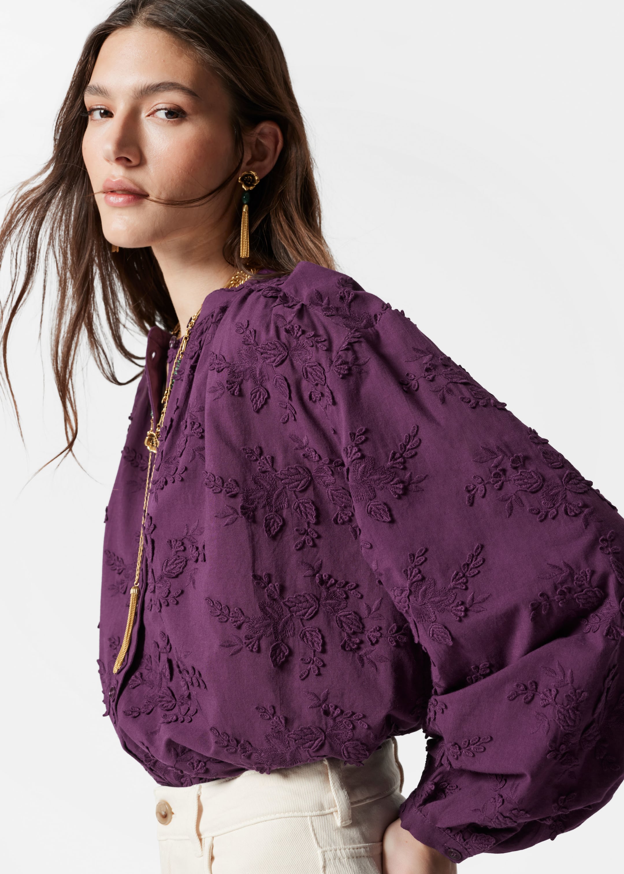 Nagyobb kép megtekintése: Virágos, bő szabású blúz - Purple - NŐI | H&M HU 4