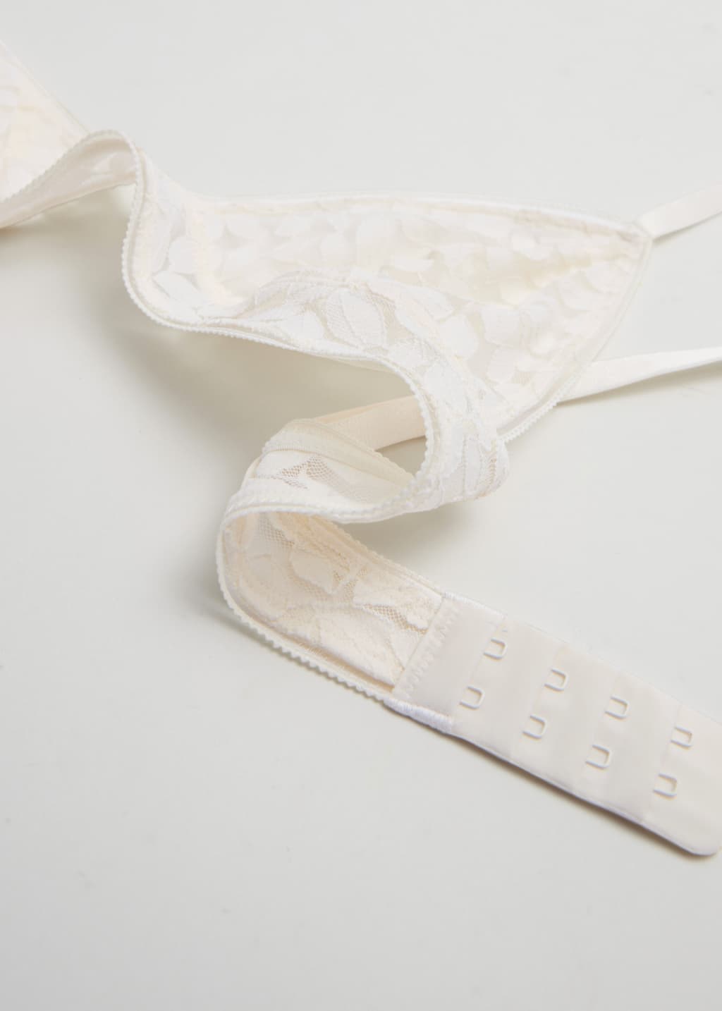 Leaf Lace Triangle Bra - {{variantName}} - Descriptive Detail